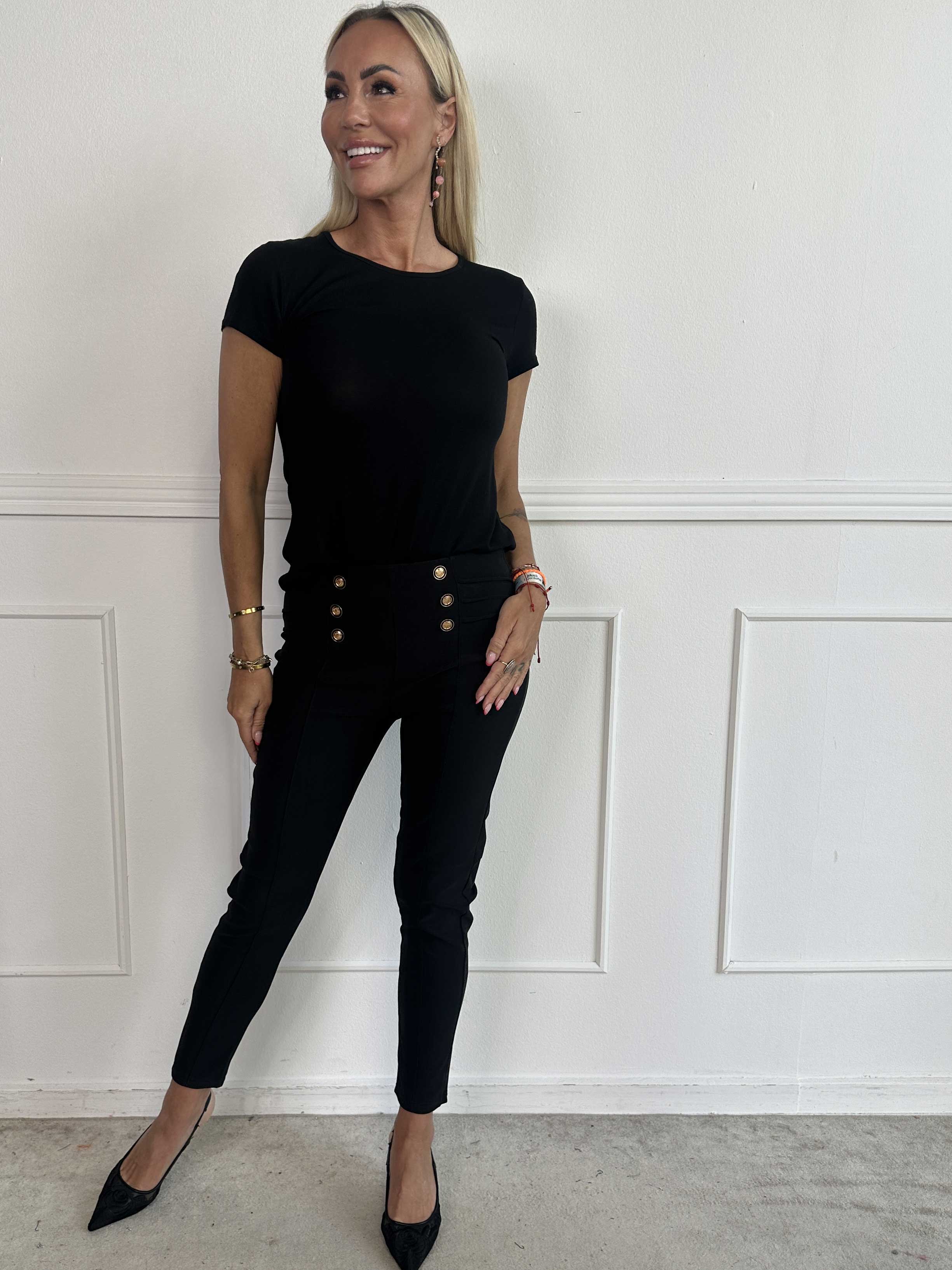 Jolie - Elastiske bløde leggings med guld knapper