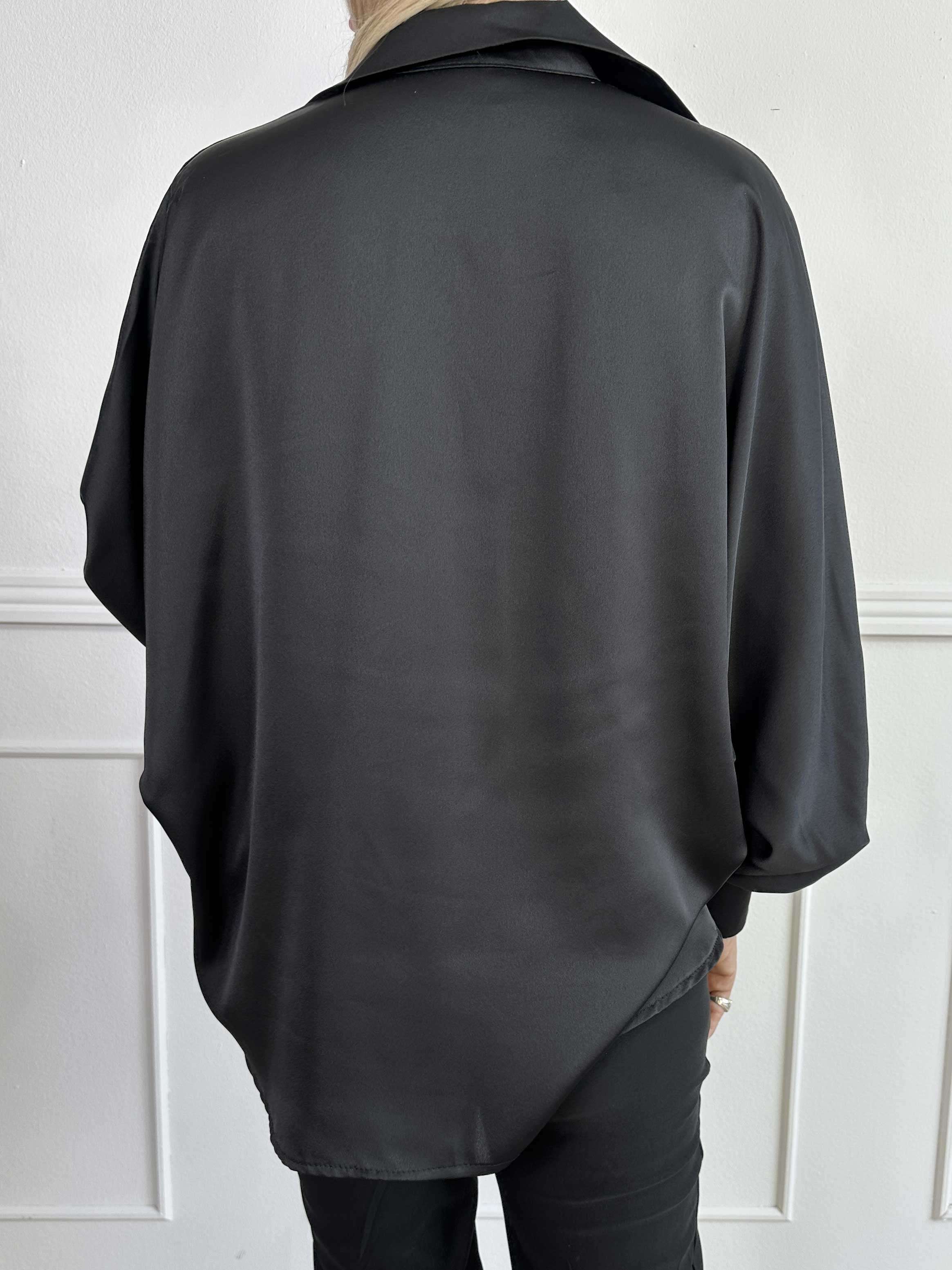 Feliciti - Shiny skjorte med flagermusærmer