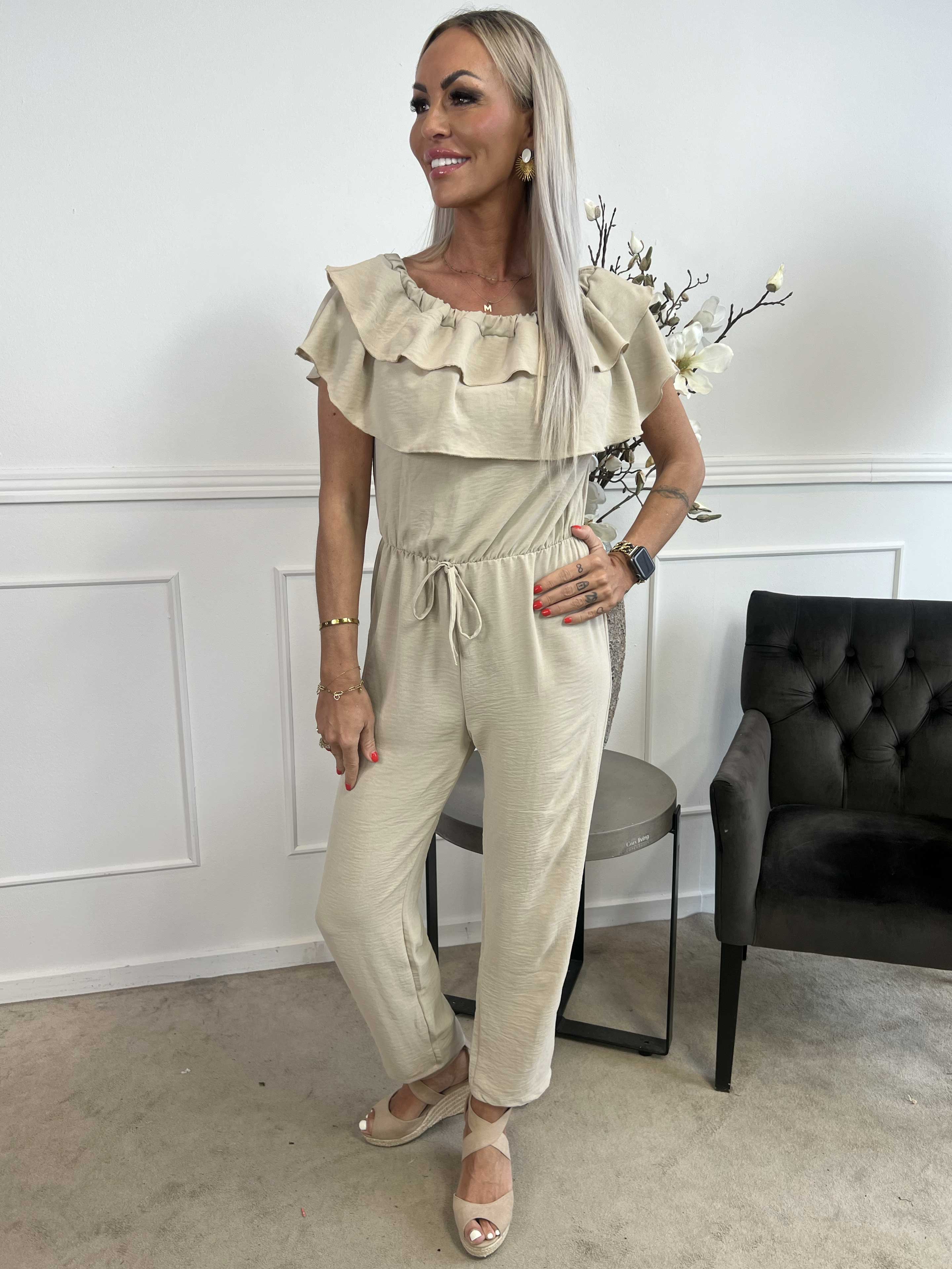 Loulou - Buksedragt med flæser og elastikkant