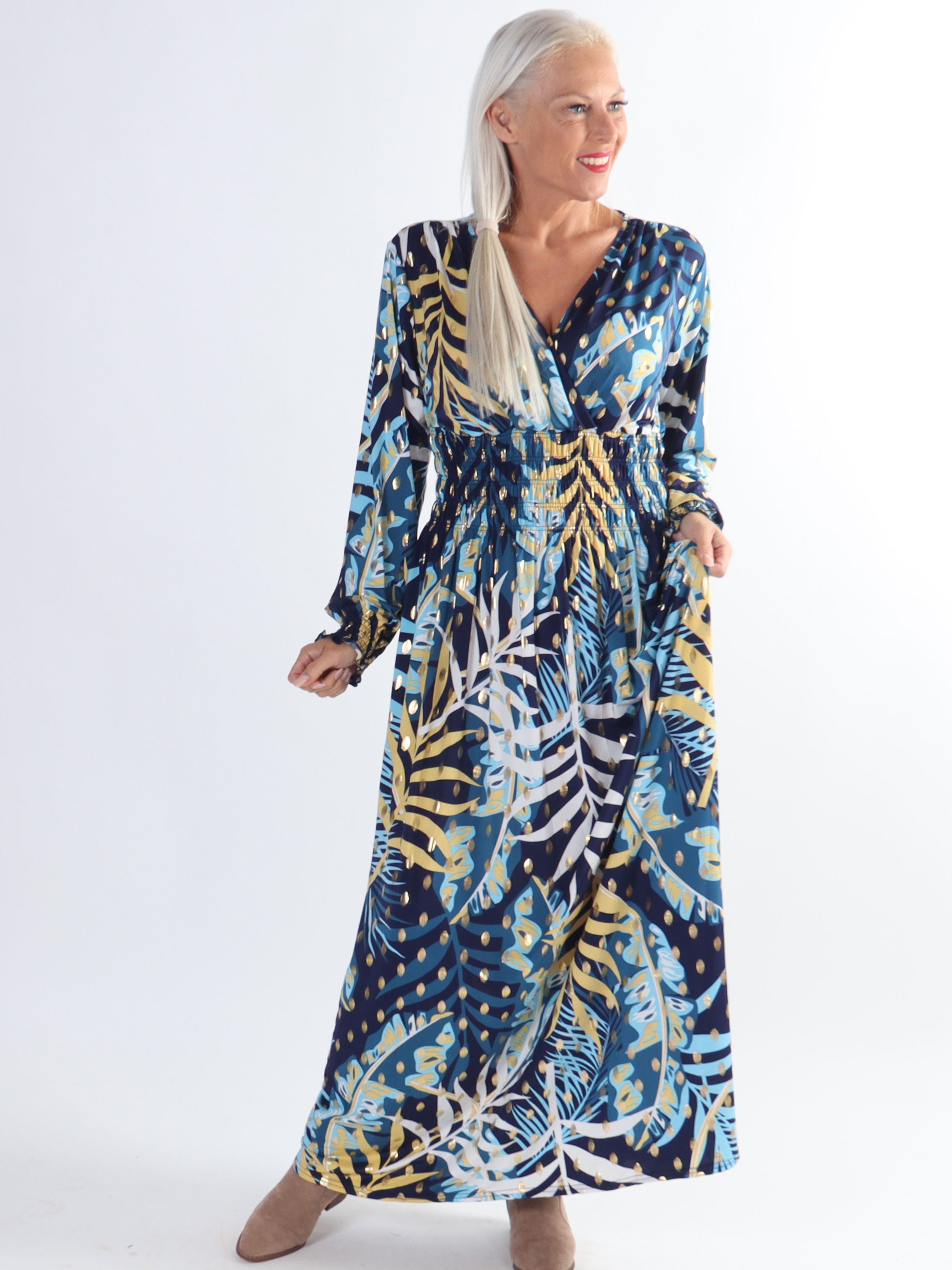 Pams Forest L/S - Plus size elastisk kjole i krølfrit stof med lange ærmer