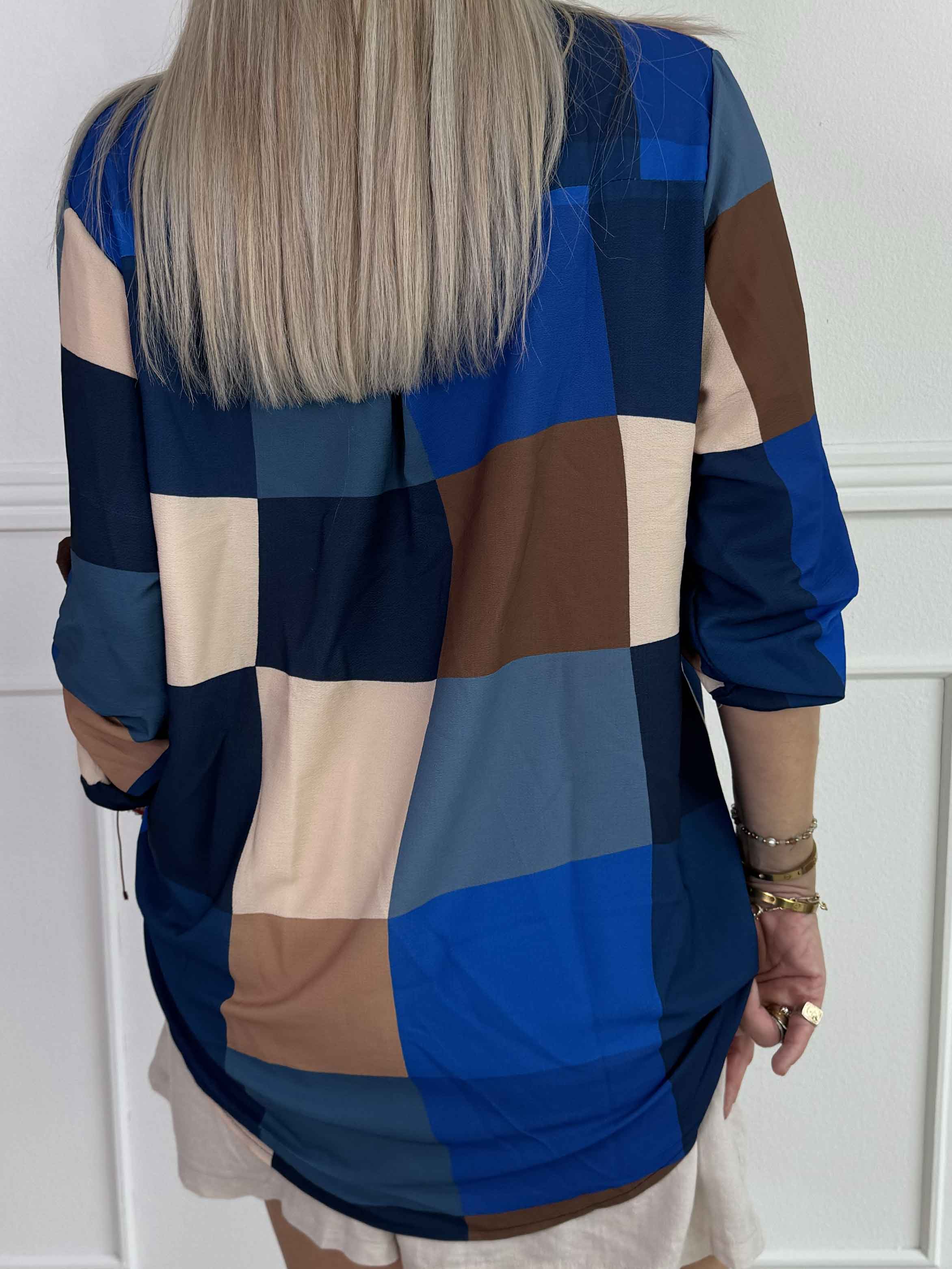 Vanesa - Lang ternet flerfarvet tunika