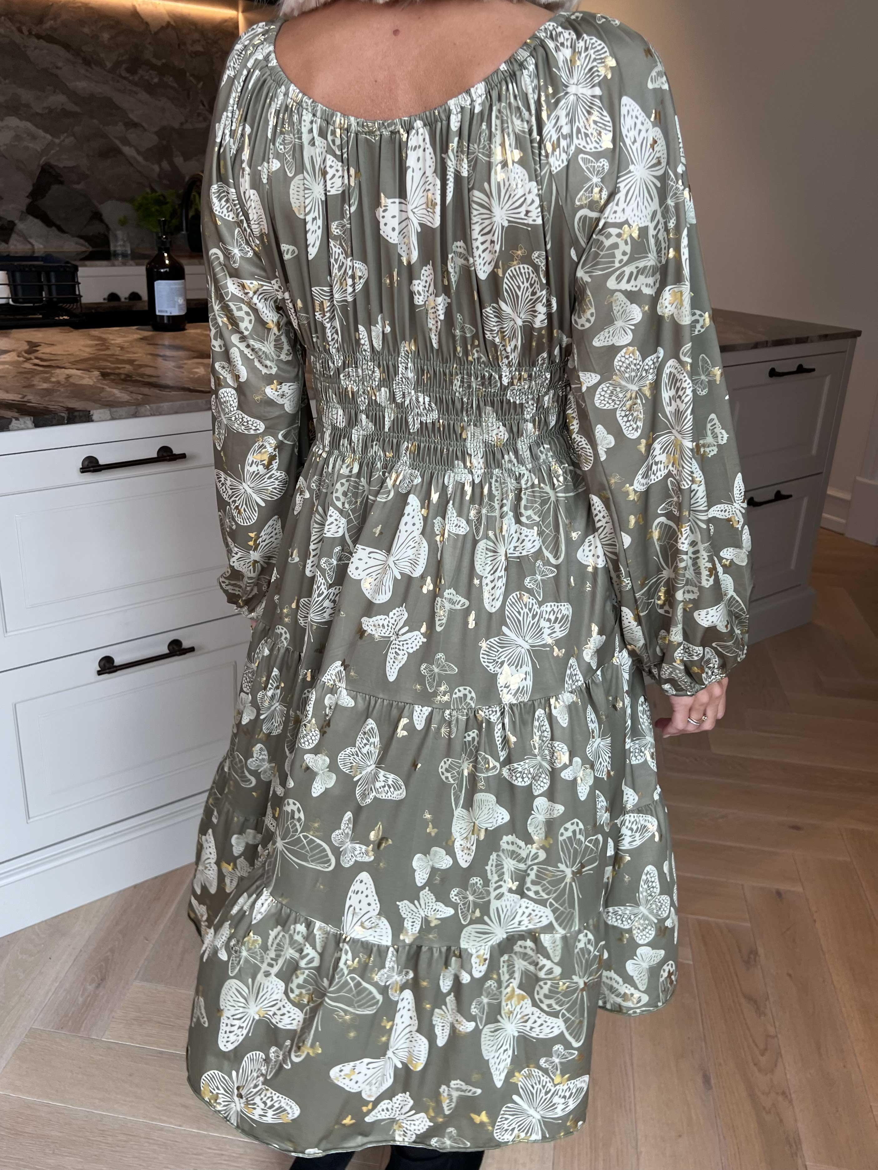 Tea Butterfly L/S - Kjole med elastik i livet og sommerfugleprint