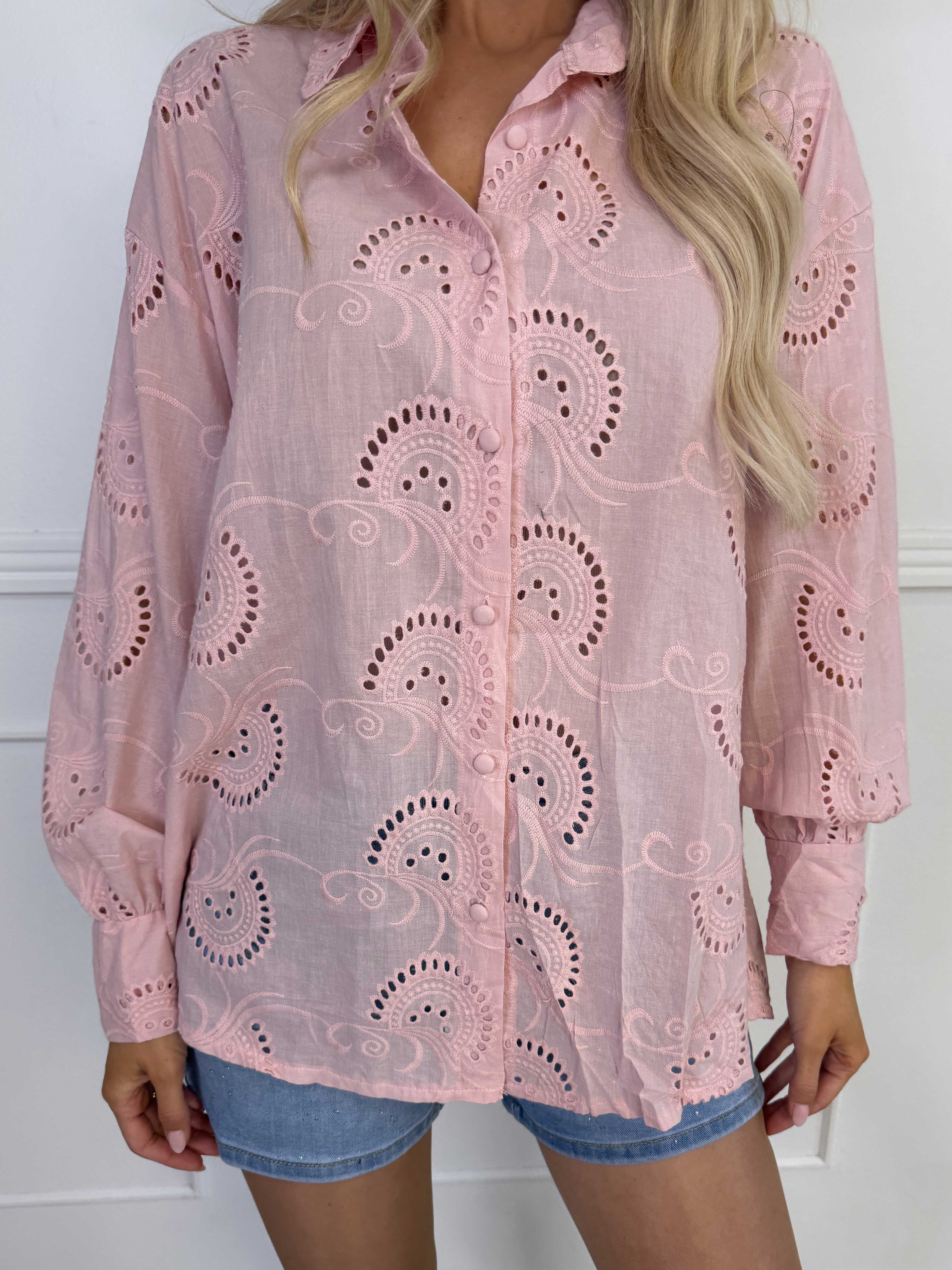 Lona Broderie - Broderie anglaise plus size skjorte i viskose