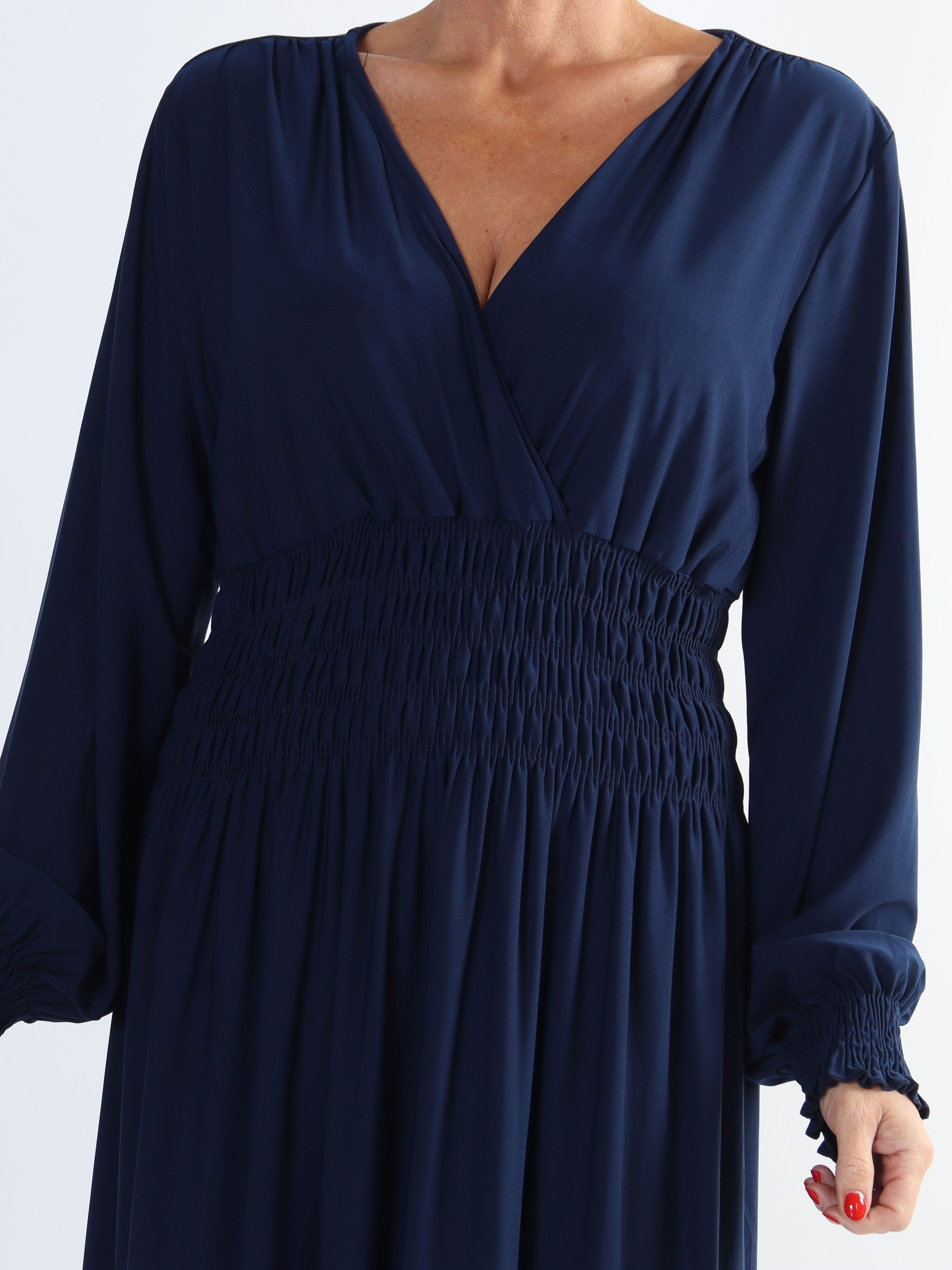 Pams Plain L/S - Elastisk plus size kjole med smock og lange ærmer