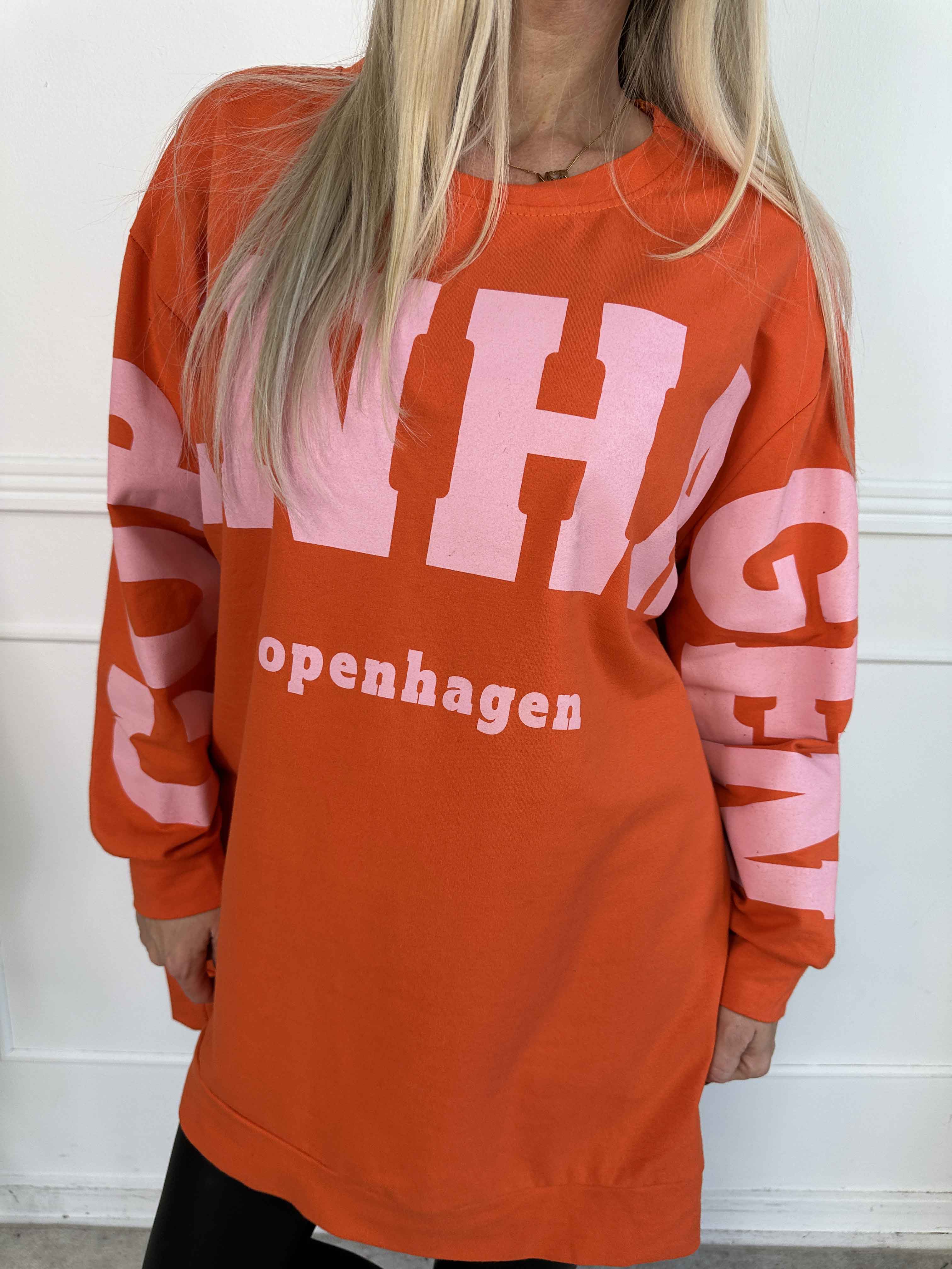 Claudine - Joggingkjole i bomuld med COPENHAGEN tekst