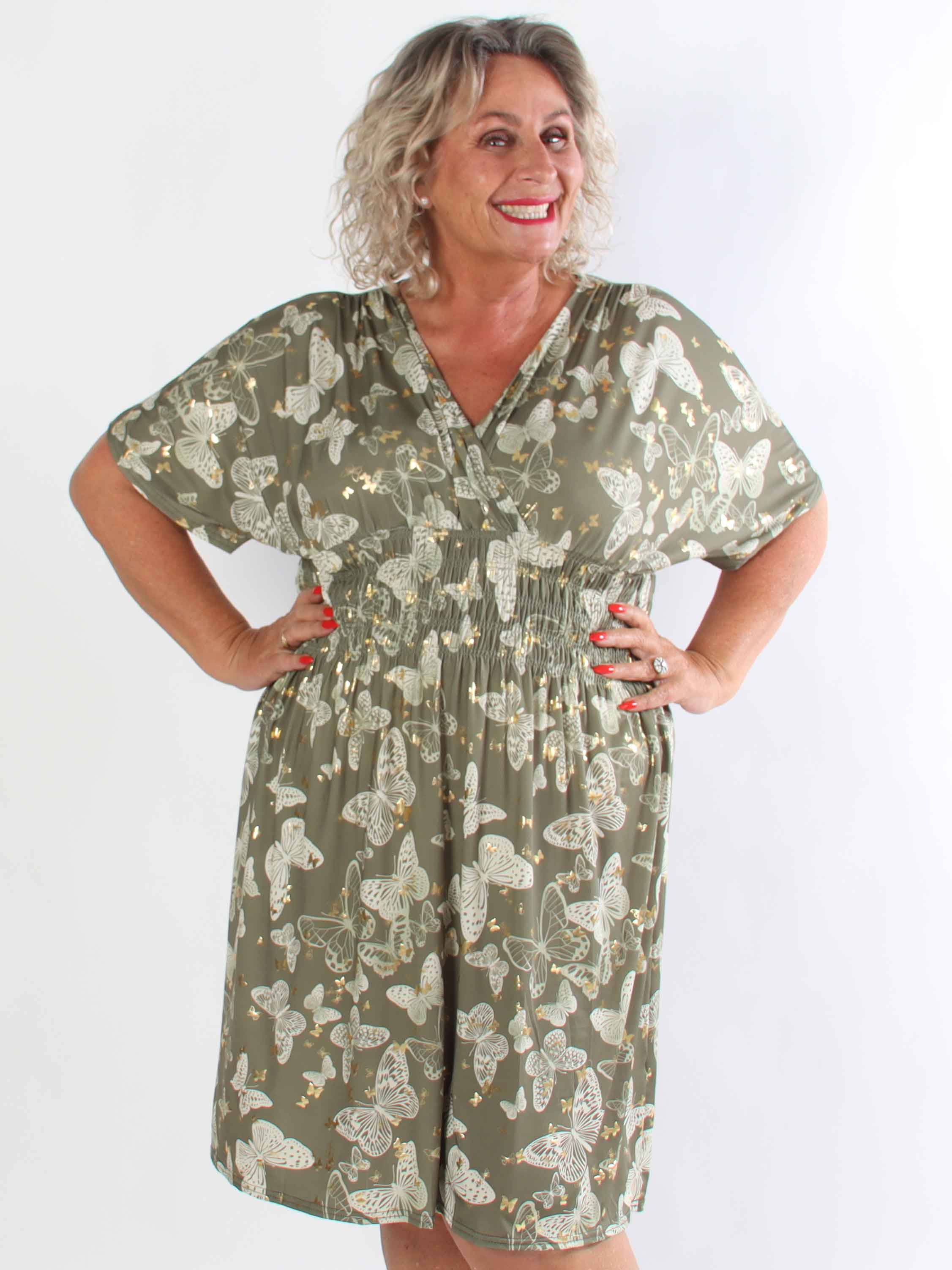 Pams Butterfly Short - Elastisk plus size kjole med sommerfugleprint