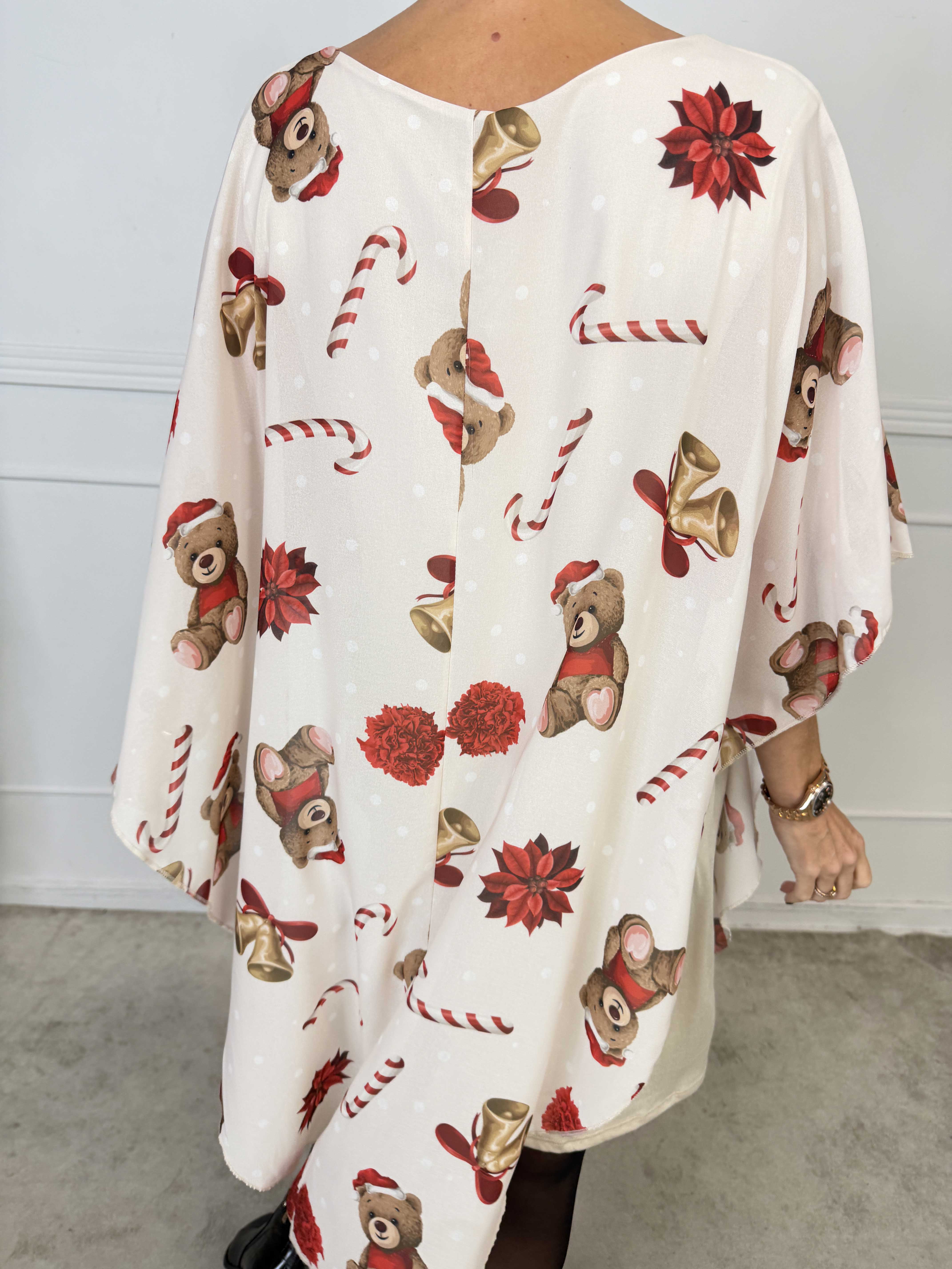 Kenya Kandis - Plus size tunikakjole med fine chiffonlag med charmerende julemotiver