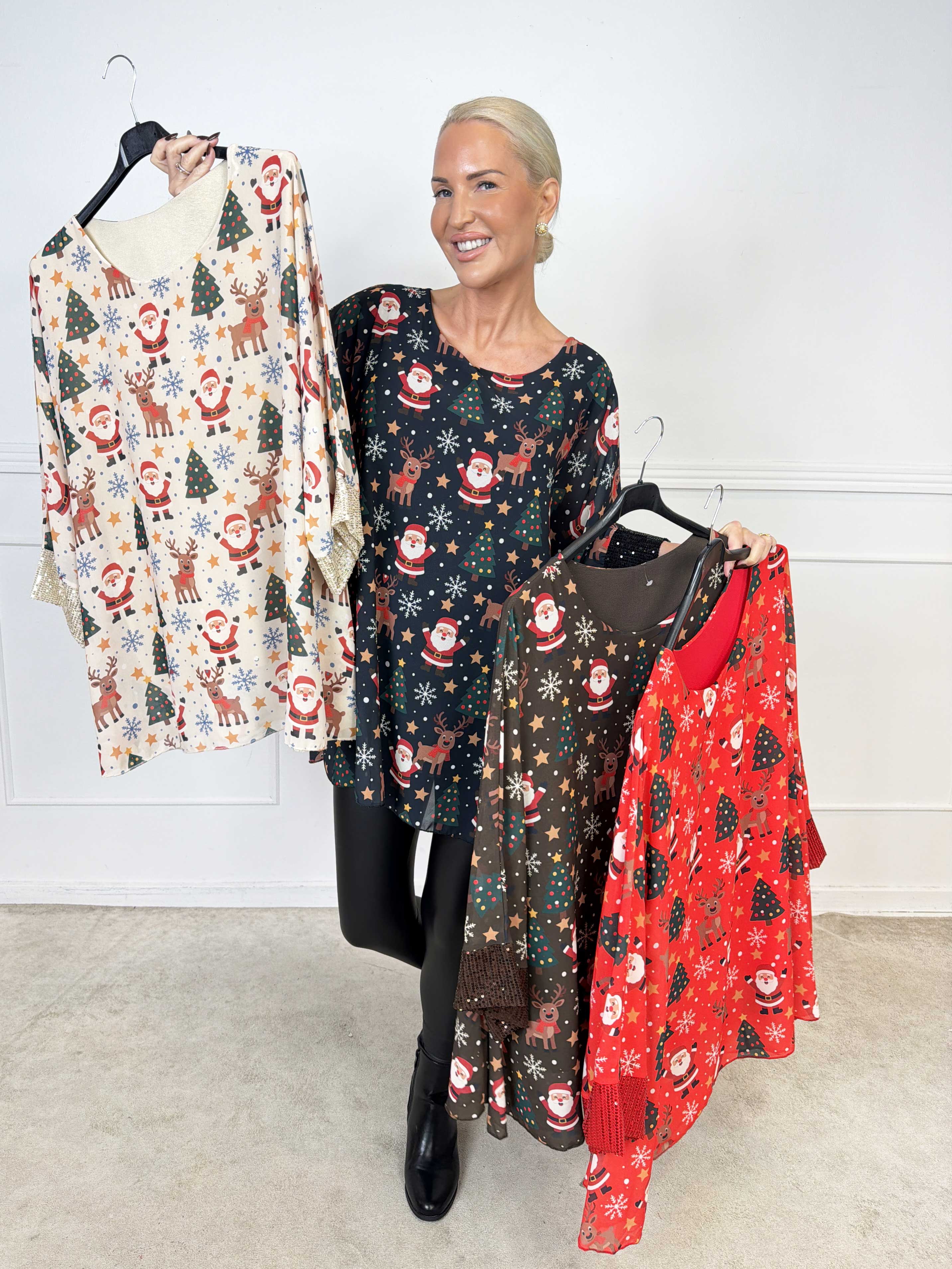 Kenya Kandis - Plus size tunikakjole med fine chiffonlag med charmerende julemotiver