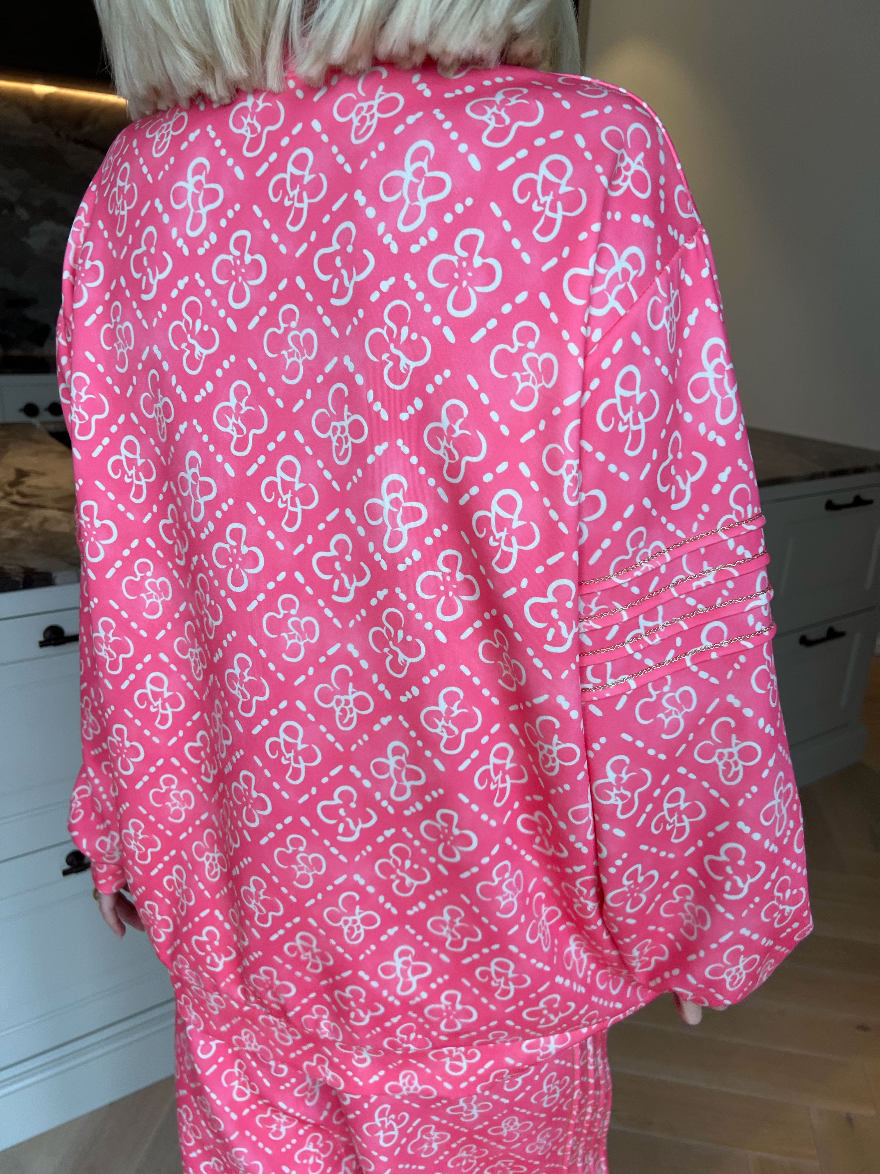 Dream Pattern - Plus size joggingsæt i viskose med trendy print, gulddetaljer og ribkanter