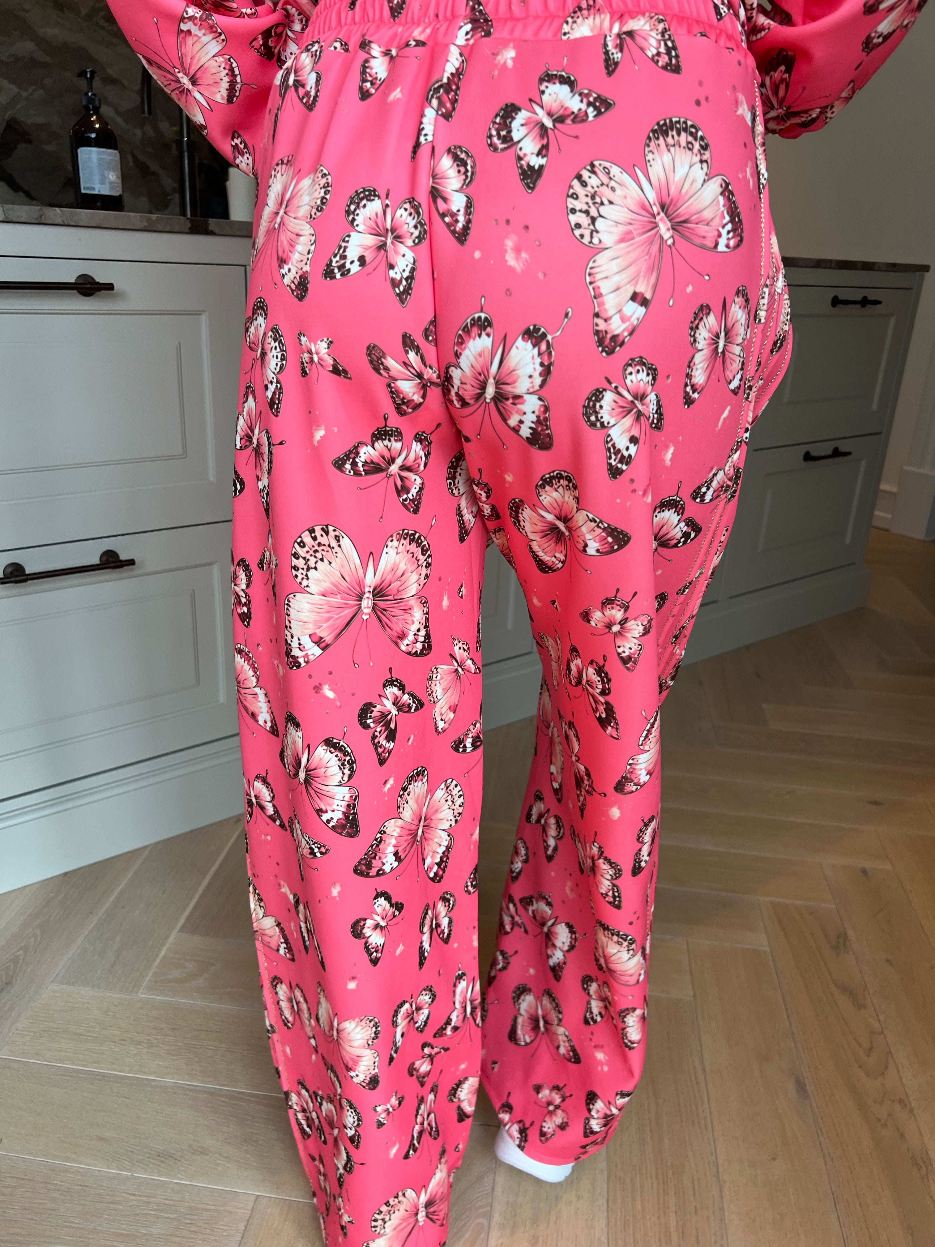 Dream Butterfly - Plus size joggingsæt i viskose med sommerfugleprint og ribkanter