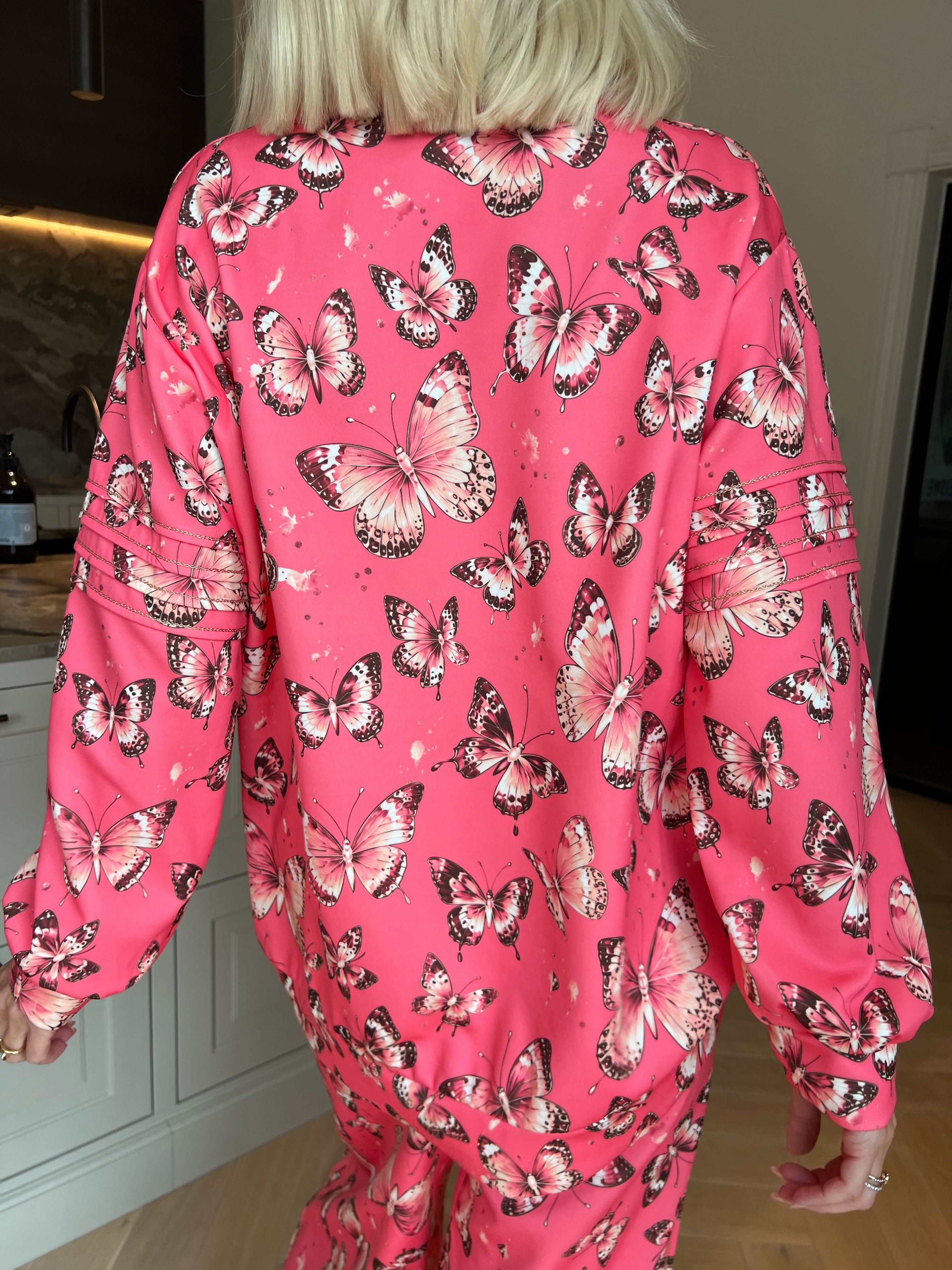 Dream Butterfly - Plus size joggingsæt i viskose med sommerfugleprint og ribkanter