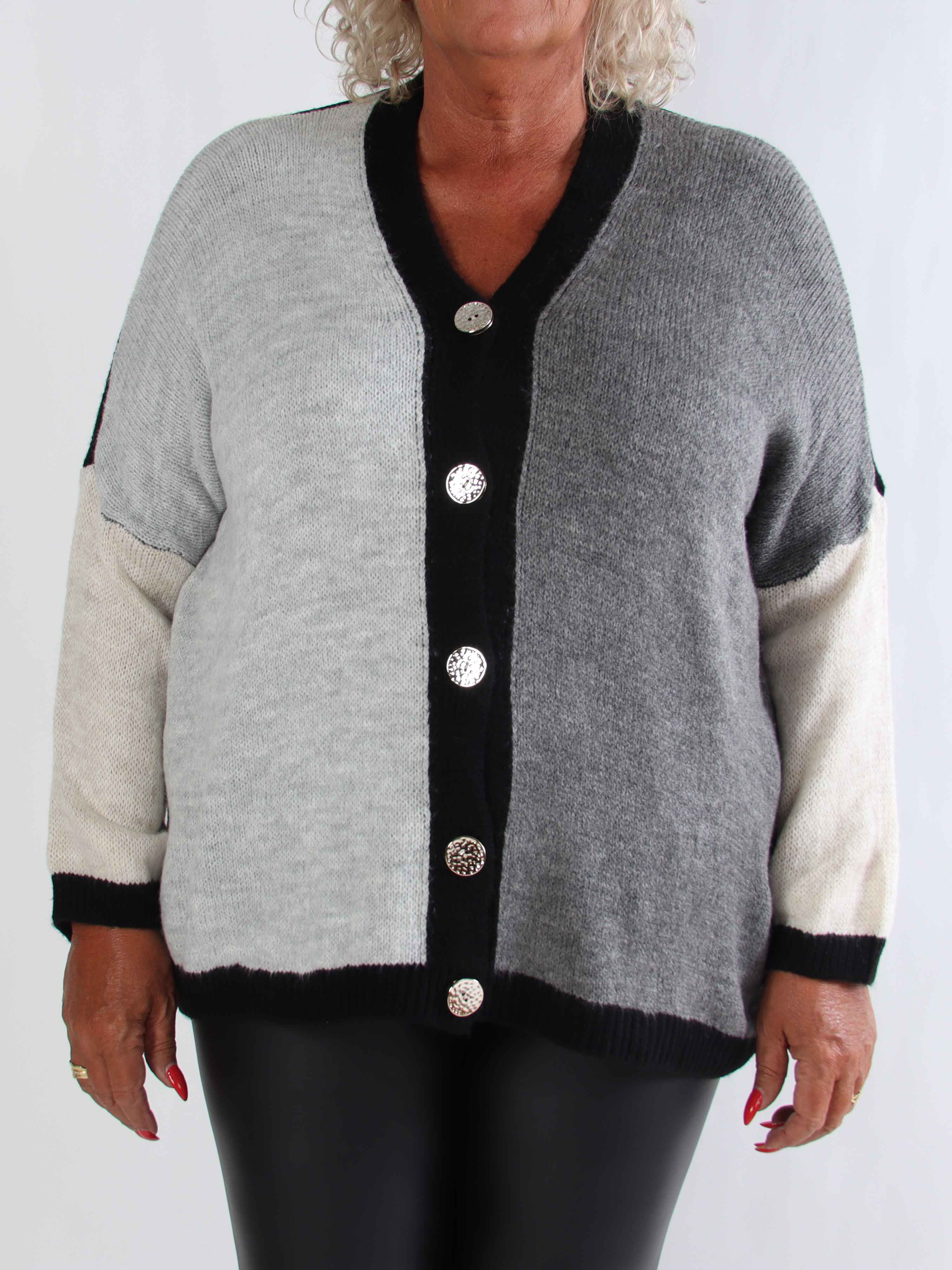 Hebe - Flerfarvet strikcardigan i plus size med guld knapper