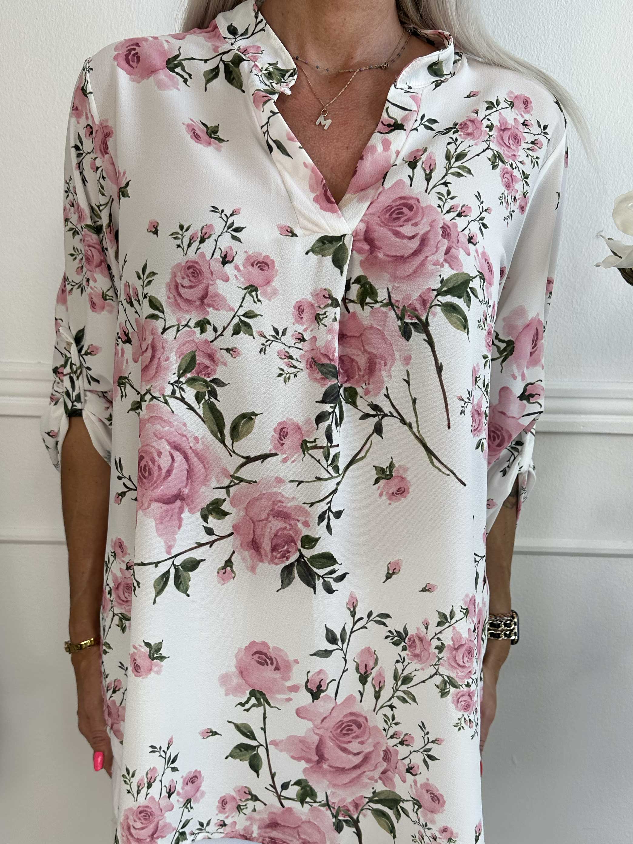Vanesa Rose - Let og luftig tunika med blomsterprint