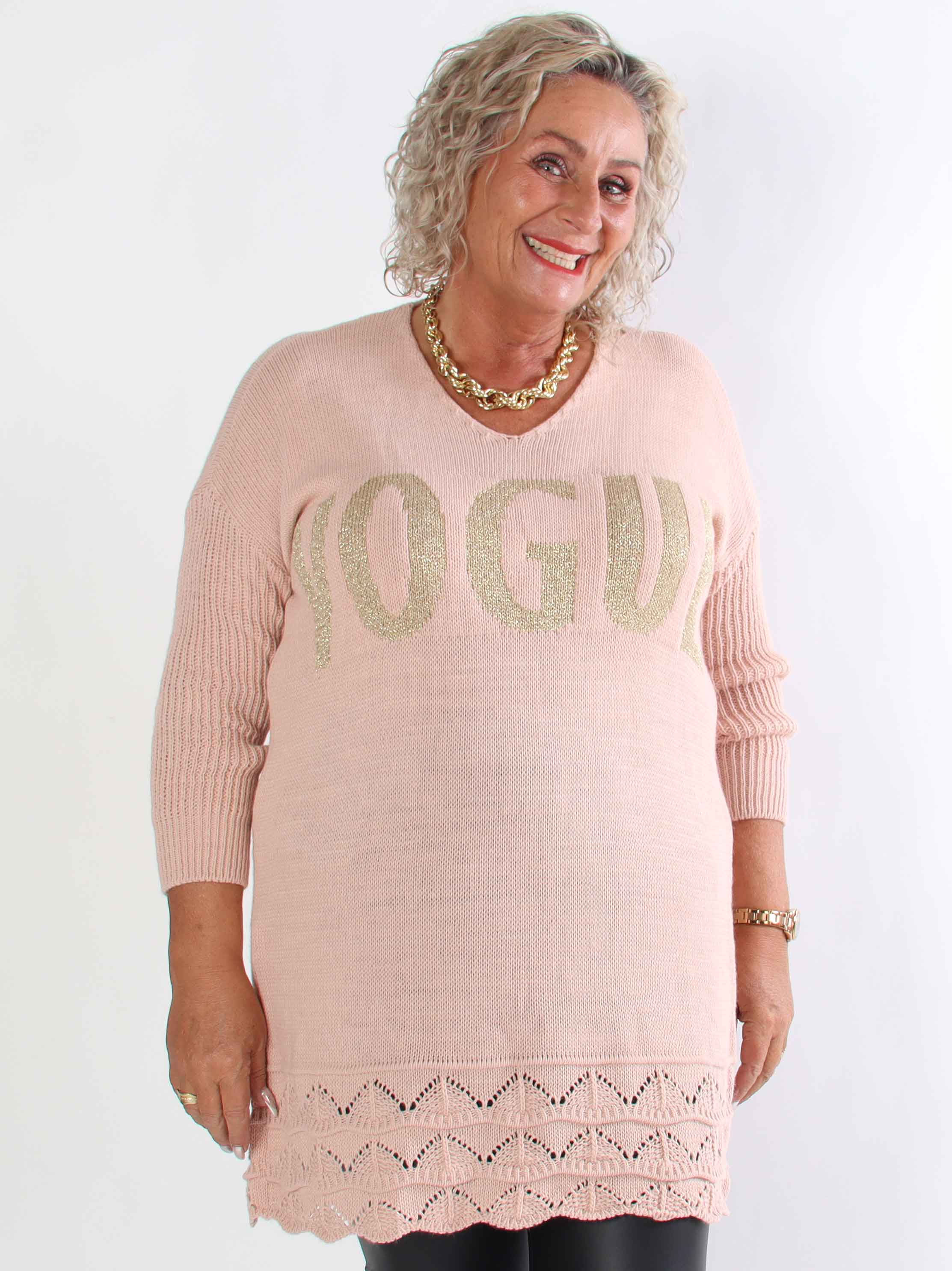 Rebeca Gold - Plus size strikbluse med VOGUE og mønster forneden