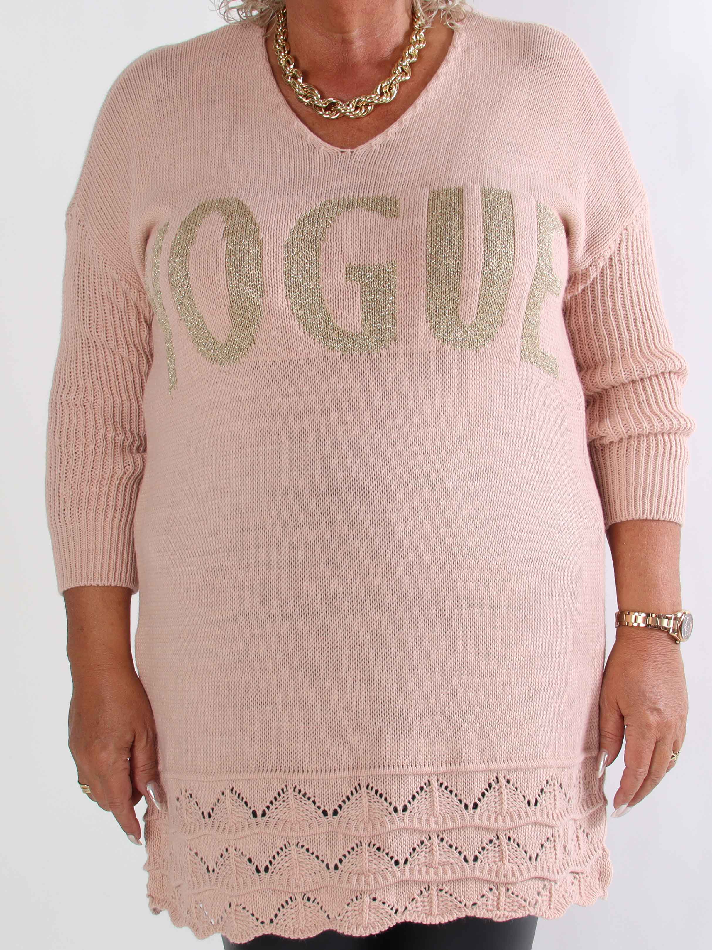 Rebeca Gold - Plus size strikbluse med VOGUE og mønster forneden