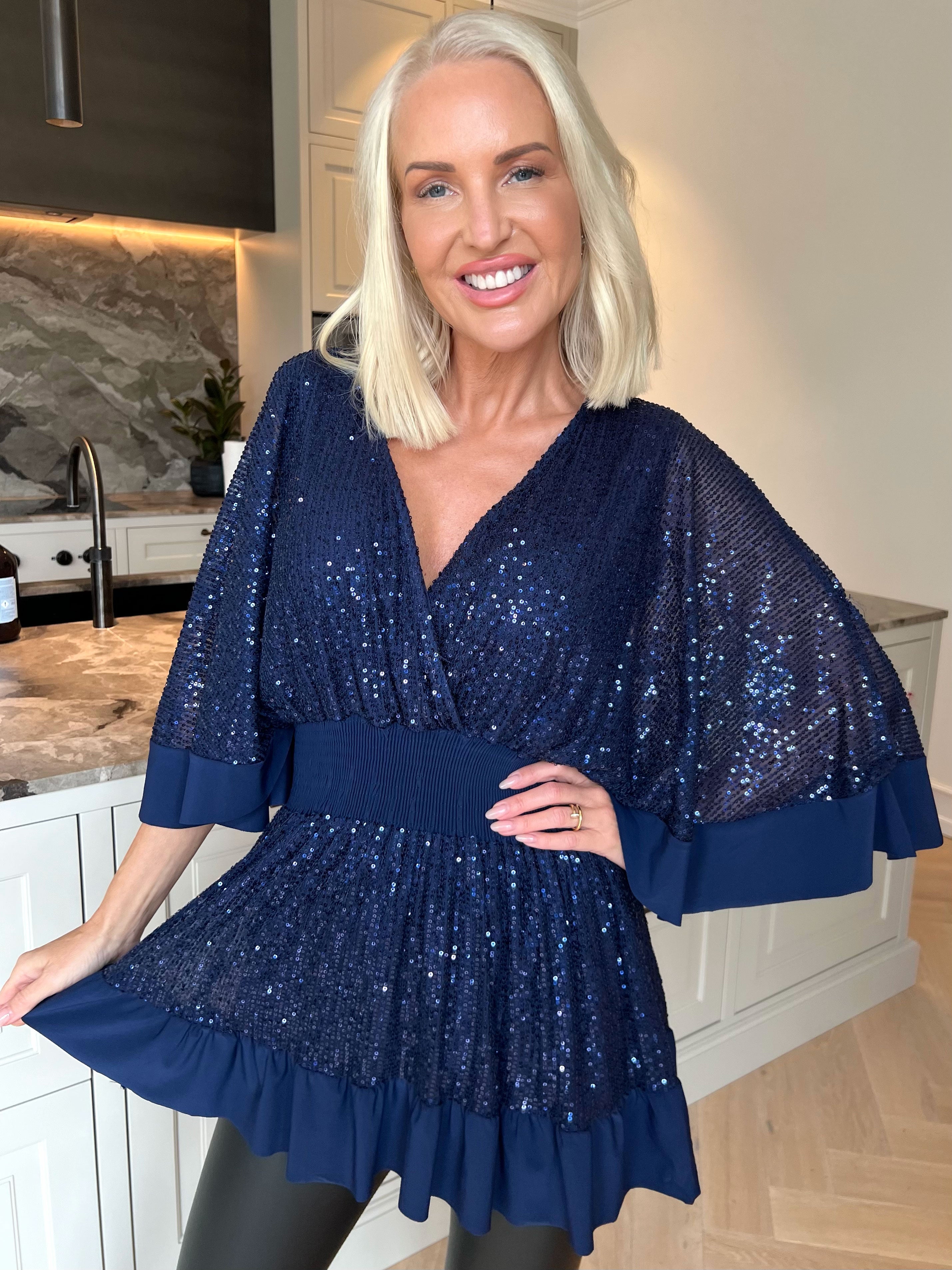 Pamela Glitter Shirt - Paillettunika med smock og flæser