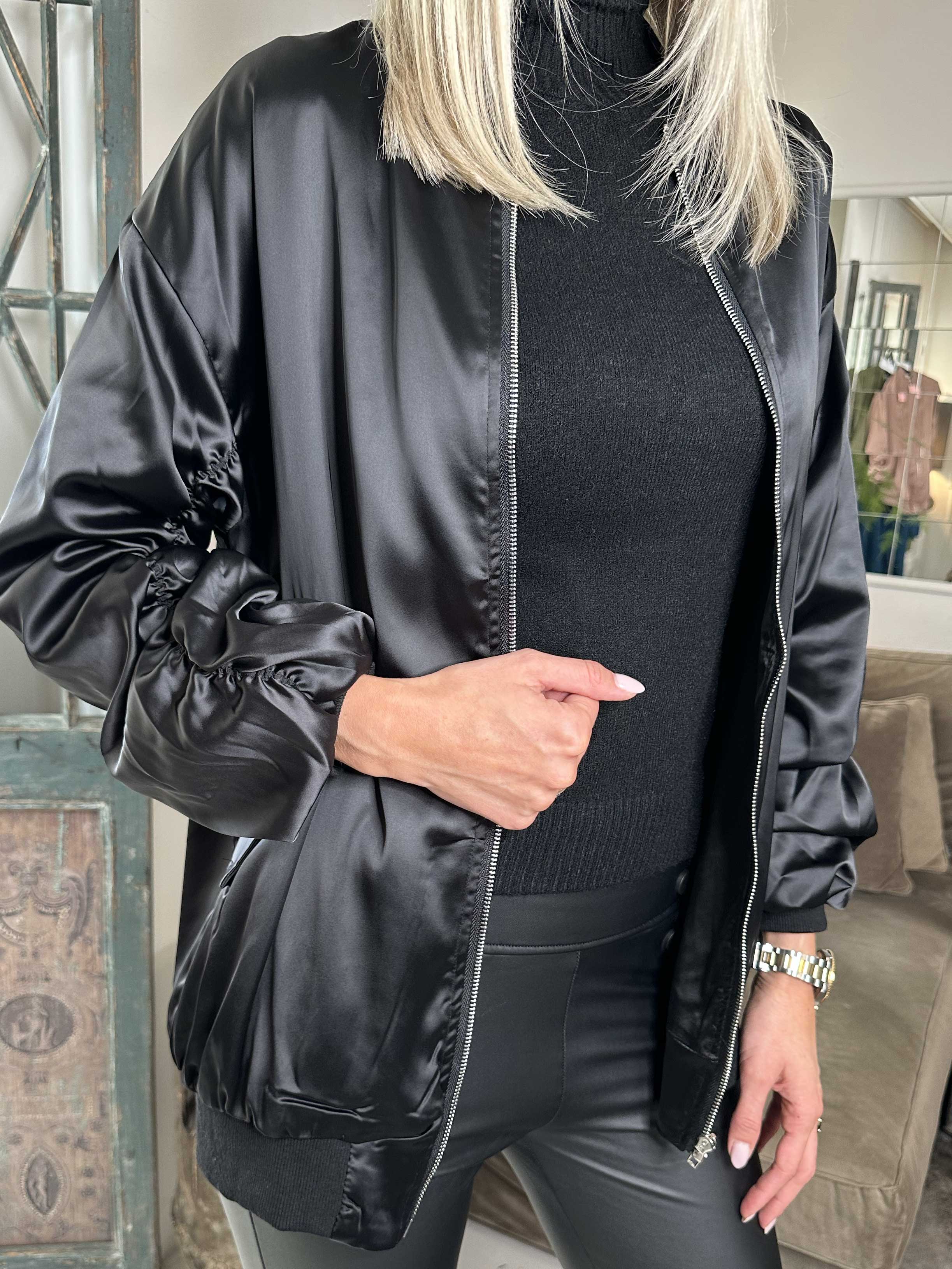 Idalia - Shiny let jakke med lynlås