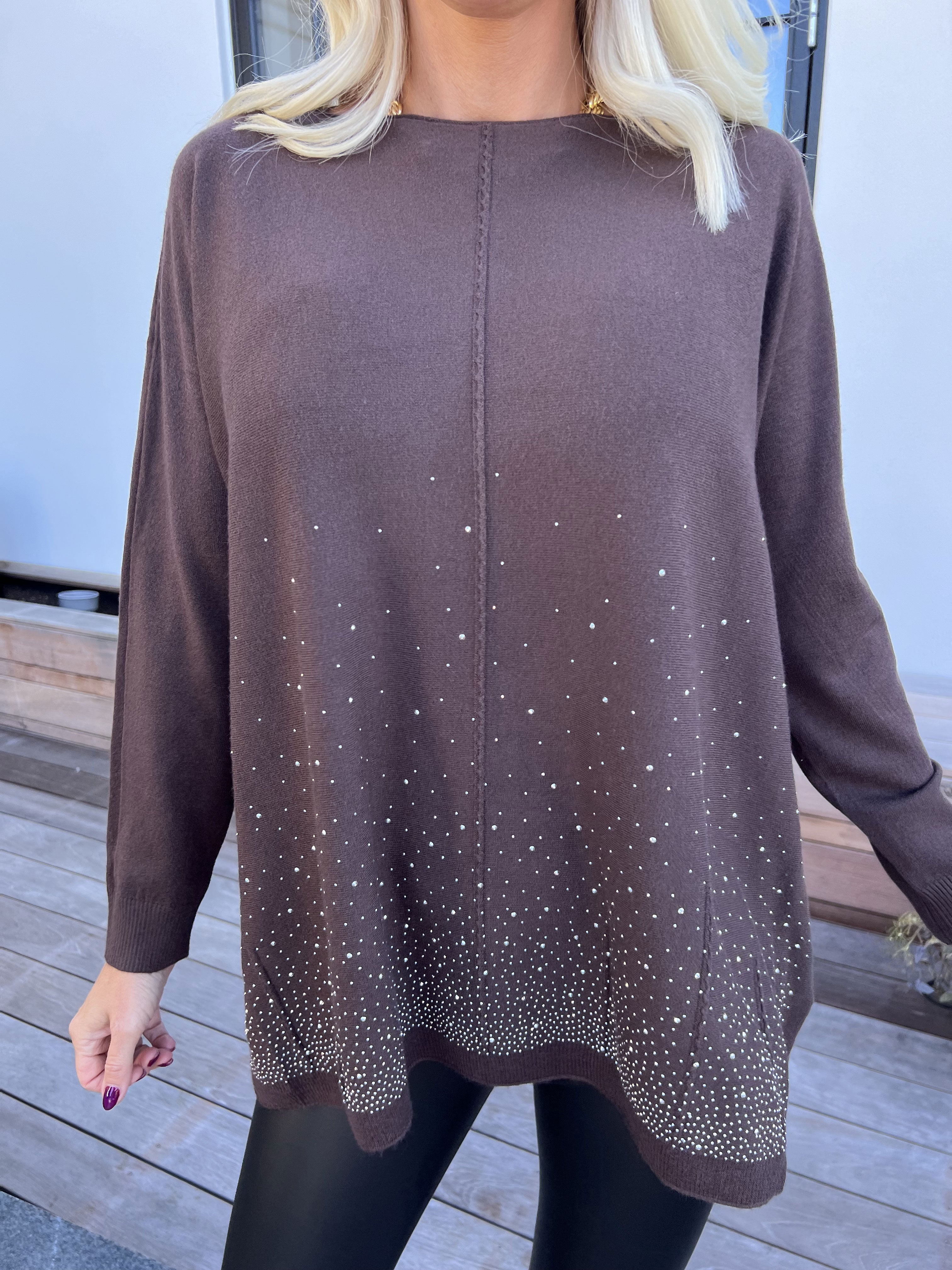 Inga - Meget blød strikbluse pyntet med similisten