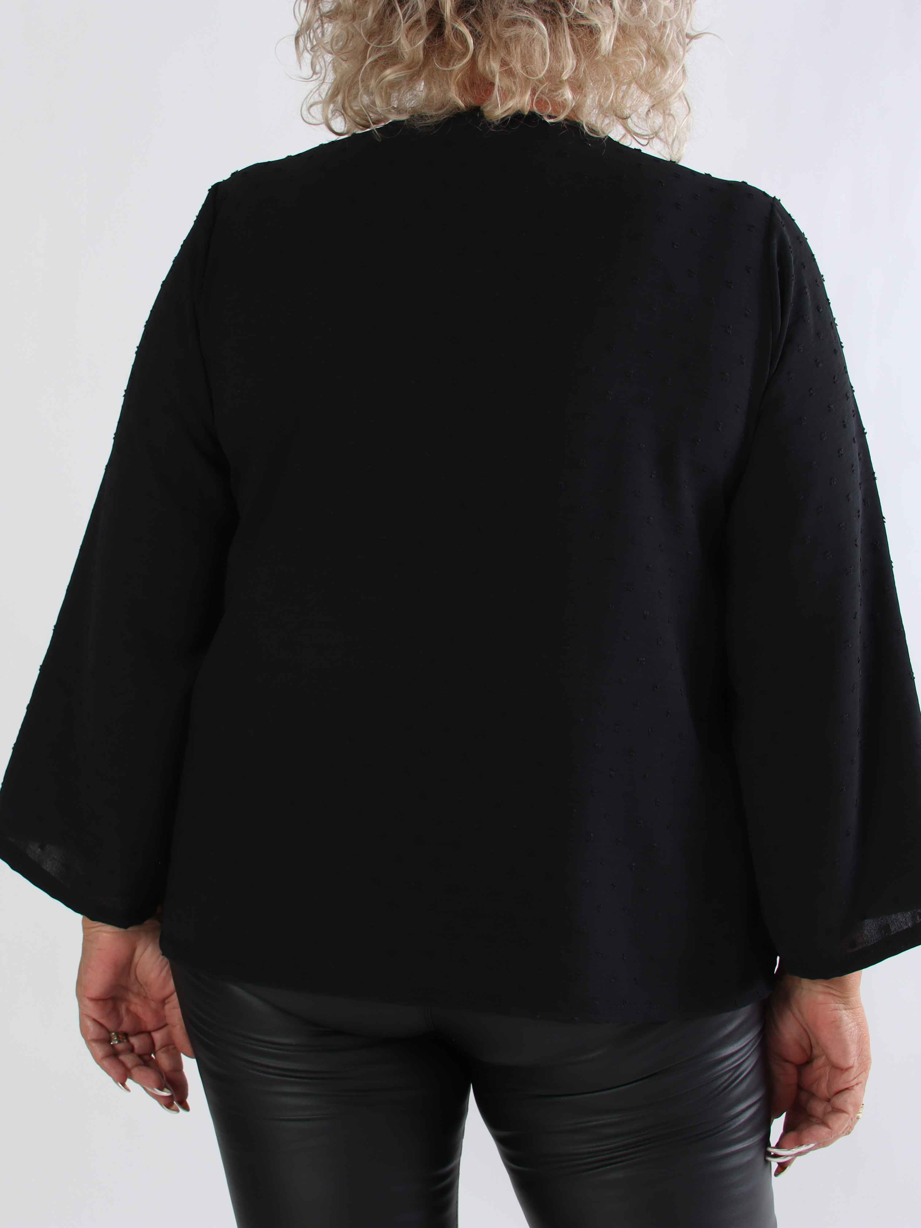 Iselin - Sød plus size tunika med prikket detaljer og sølv knapper