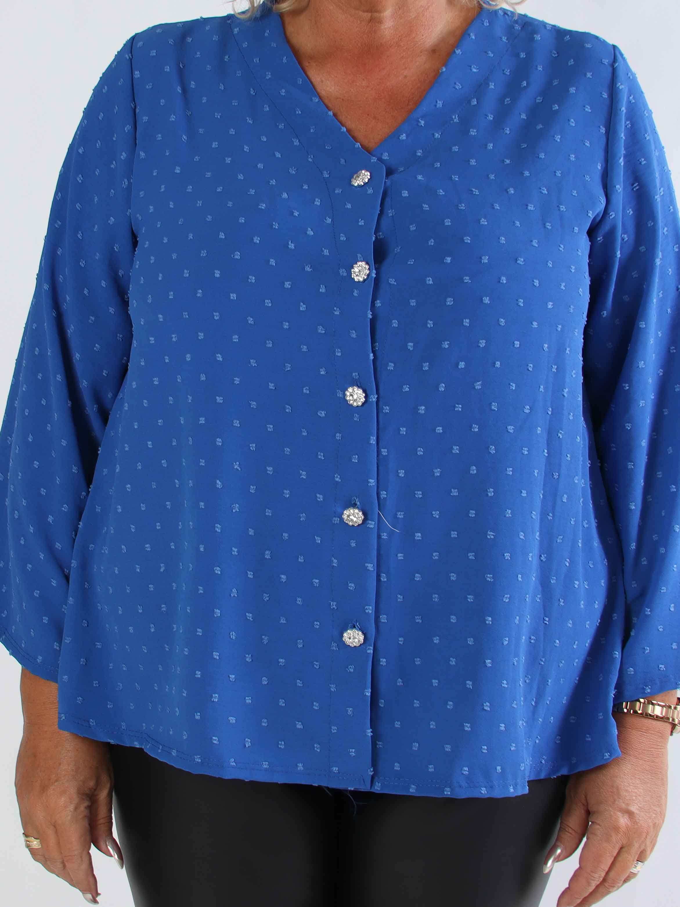 Iselin - Sød plus size tunika med prikket detaljer og sølv knapper