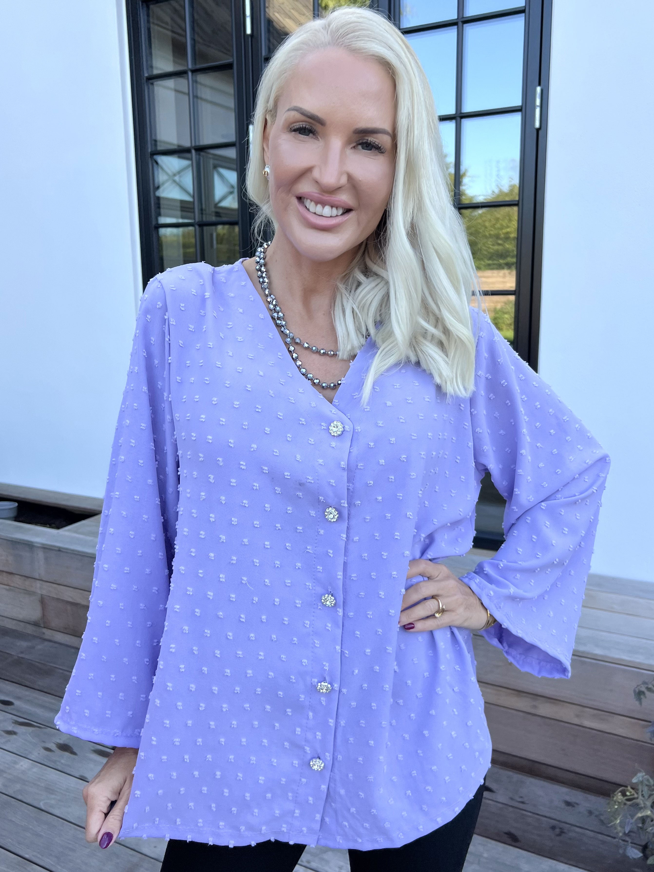 Iselin - Sød tunika med prikket detaljer og sølv knapper