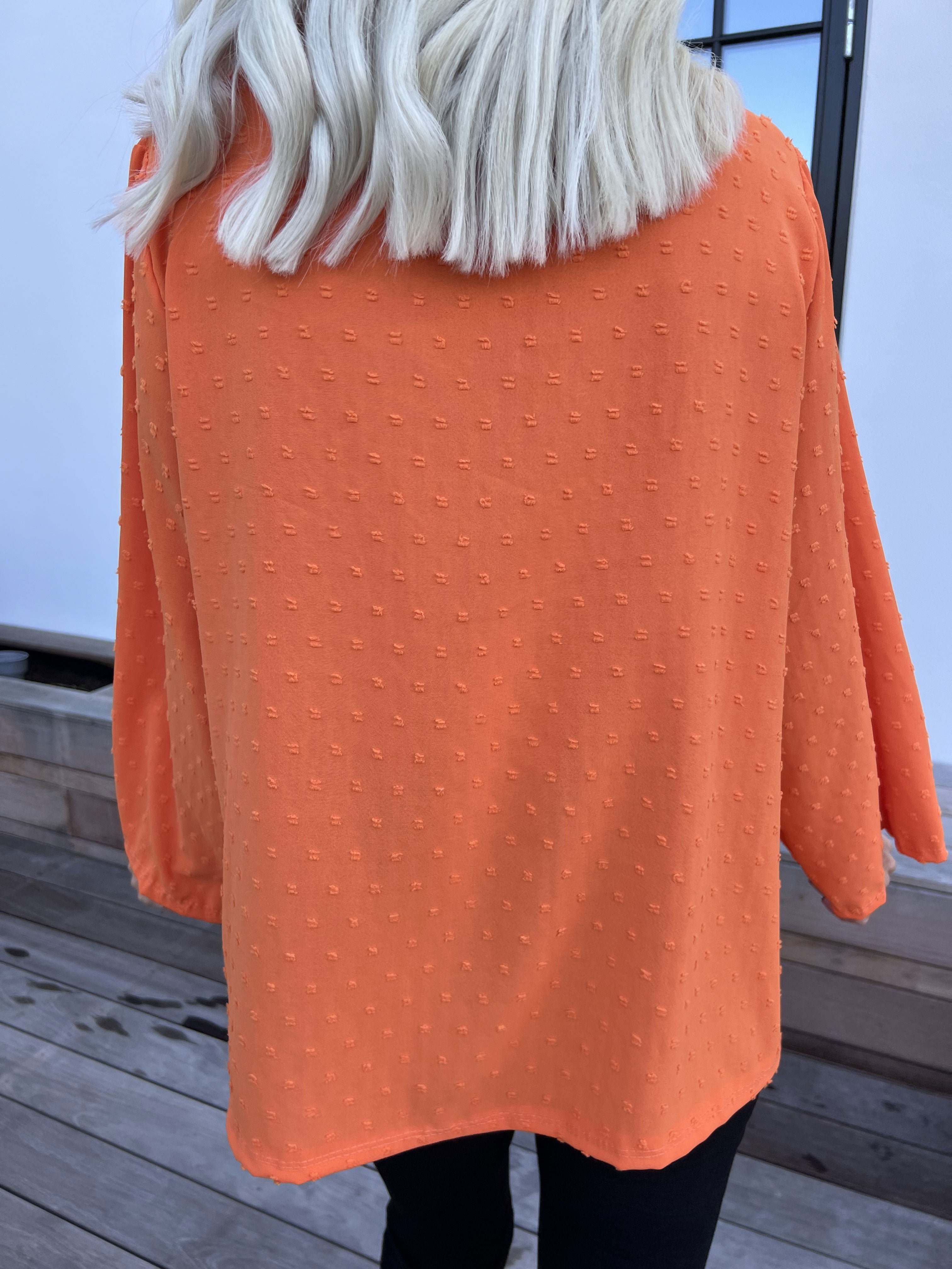 Iselin - Sød tunika med prikket detaljer og sølv knapper