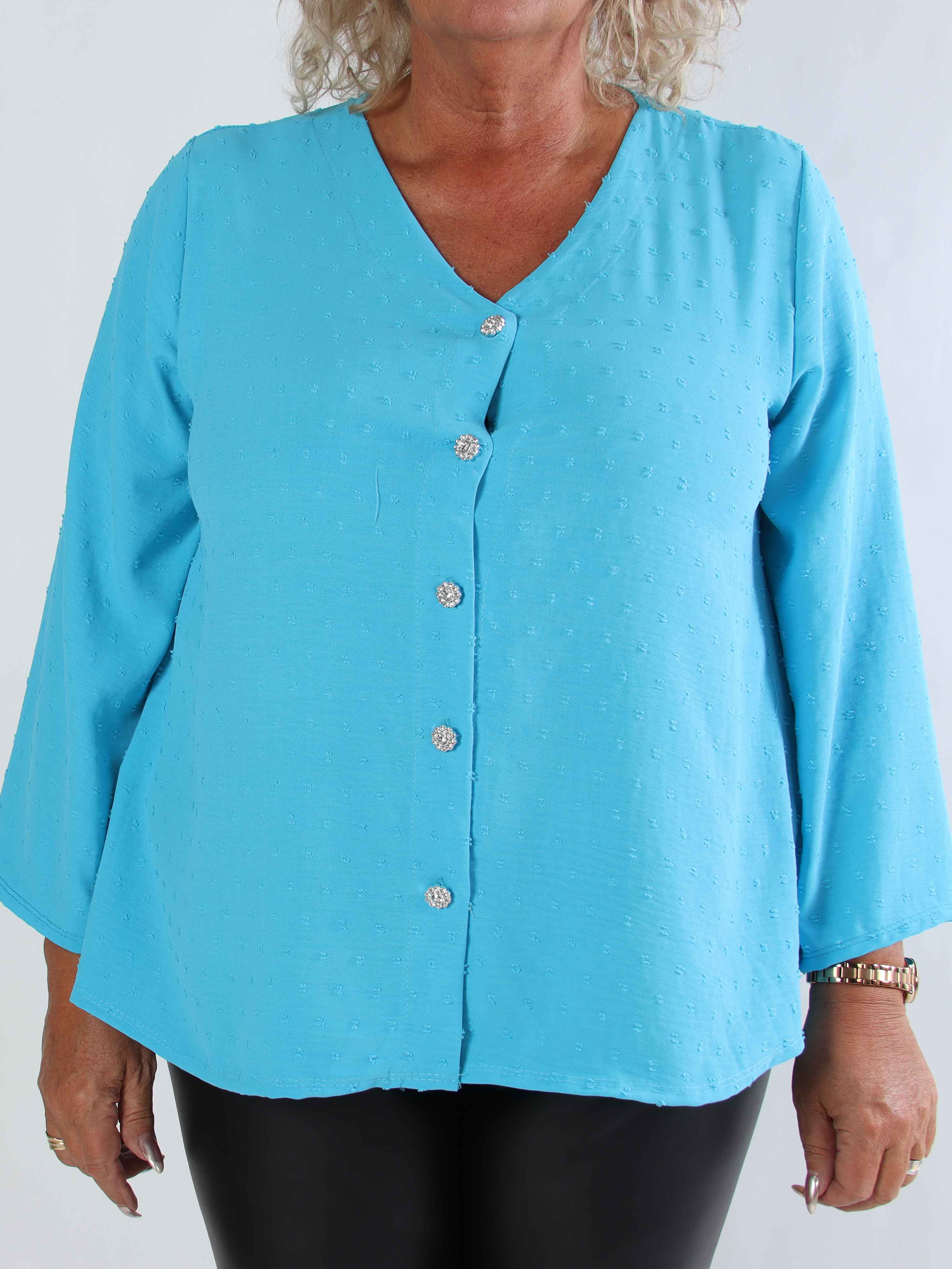 Iselin - Sød plus size tunika med prikket detaljer og sølv knapper