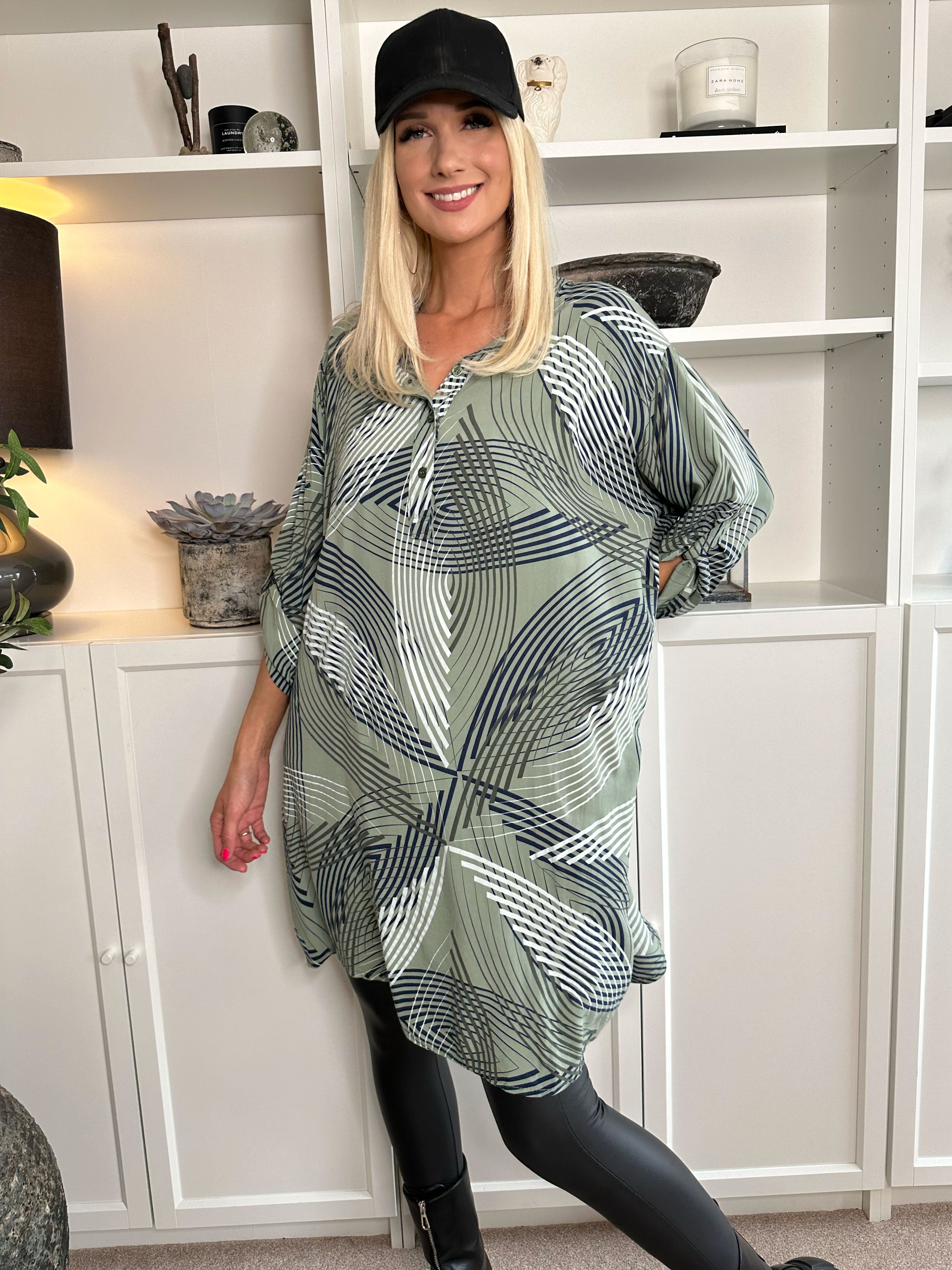 Isidora - Lang mønstret tunikakjole i viskose