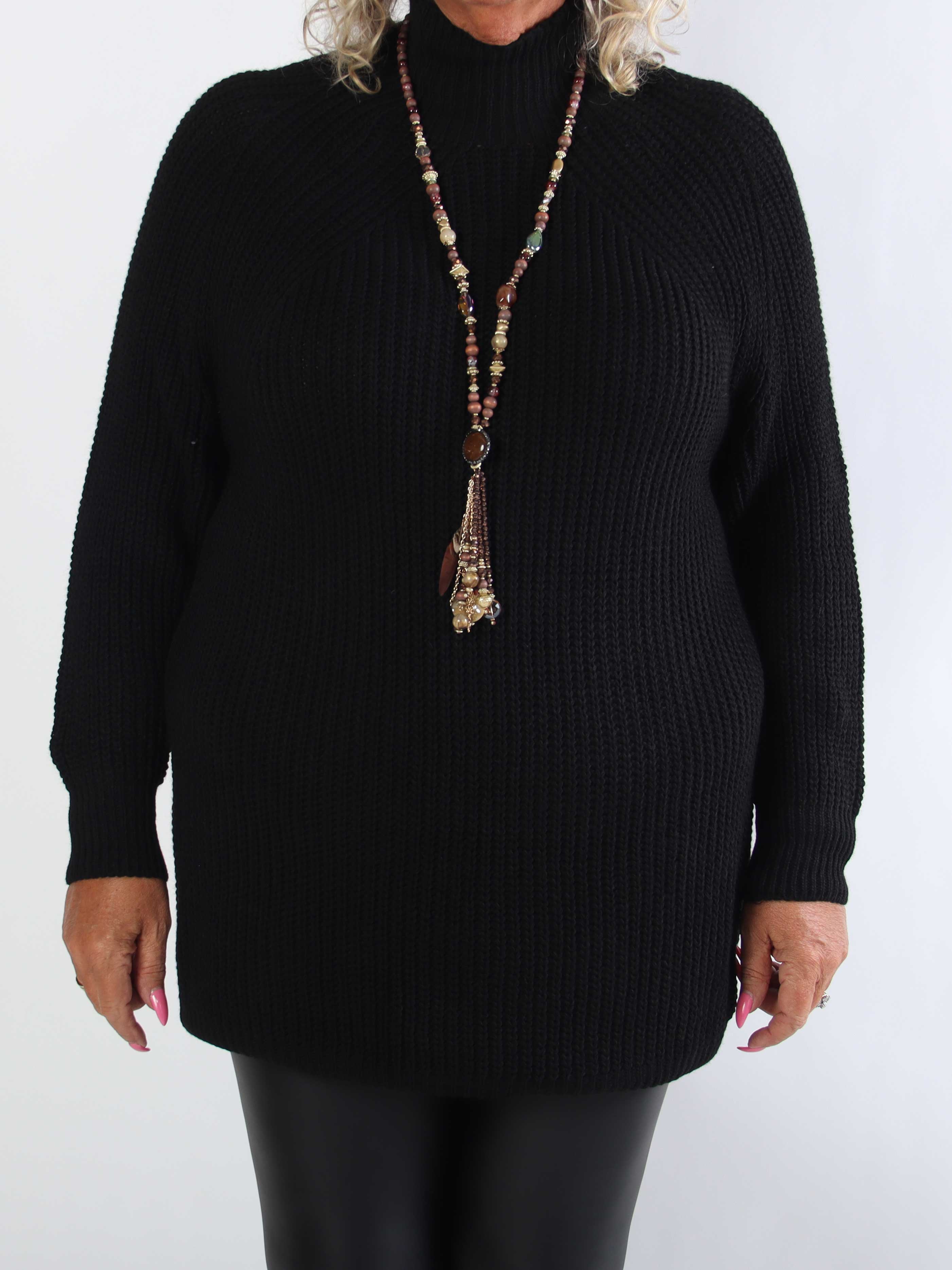 Isolde - Plain plus size strikkjole med høj hals