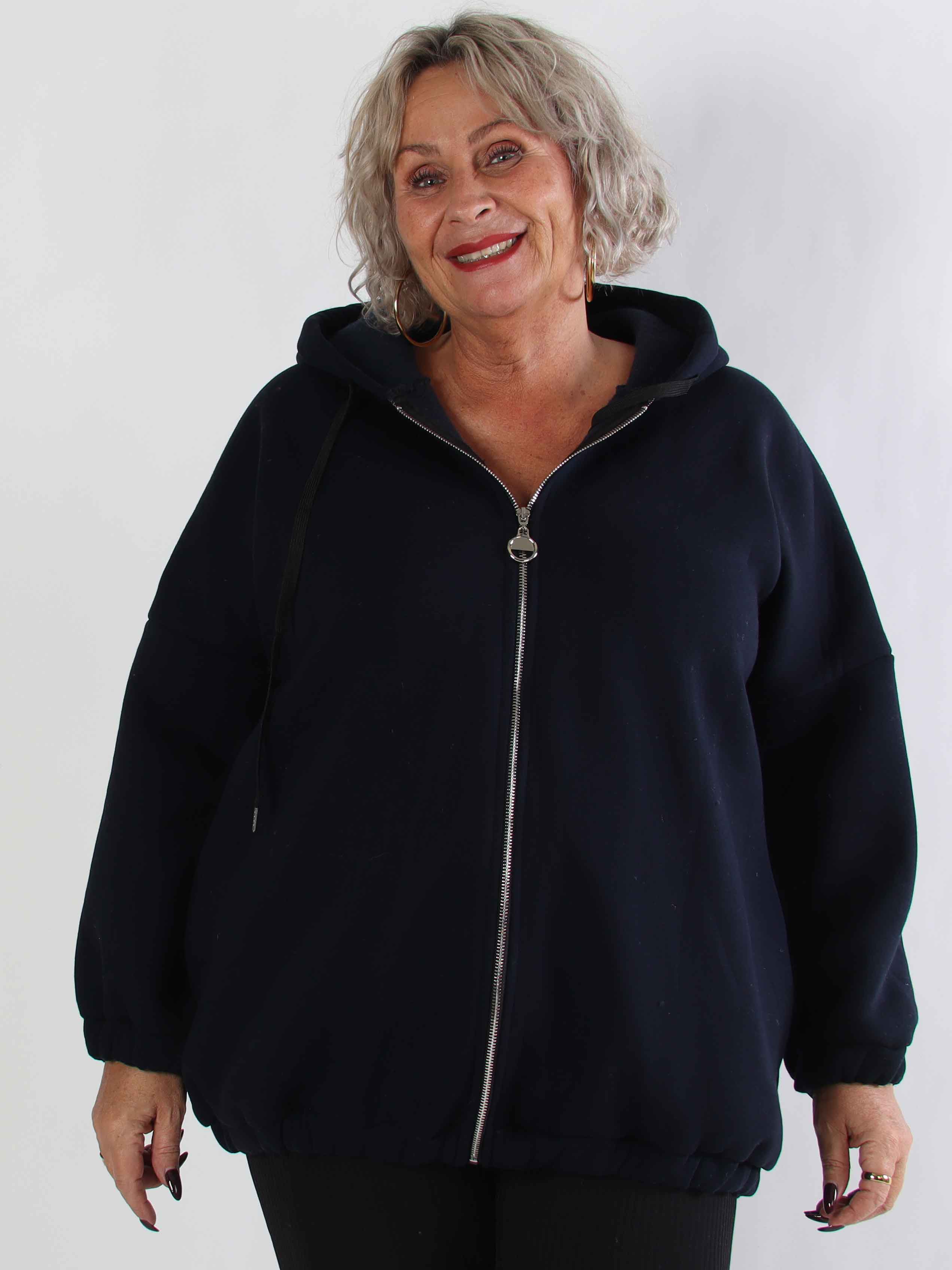 Iverna - Blød plus size oversize hoodie med tekst