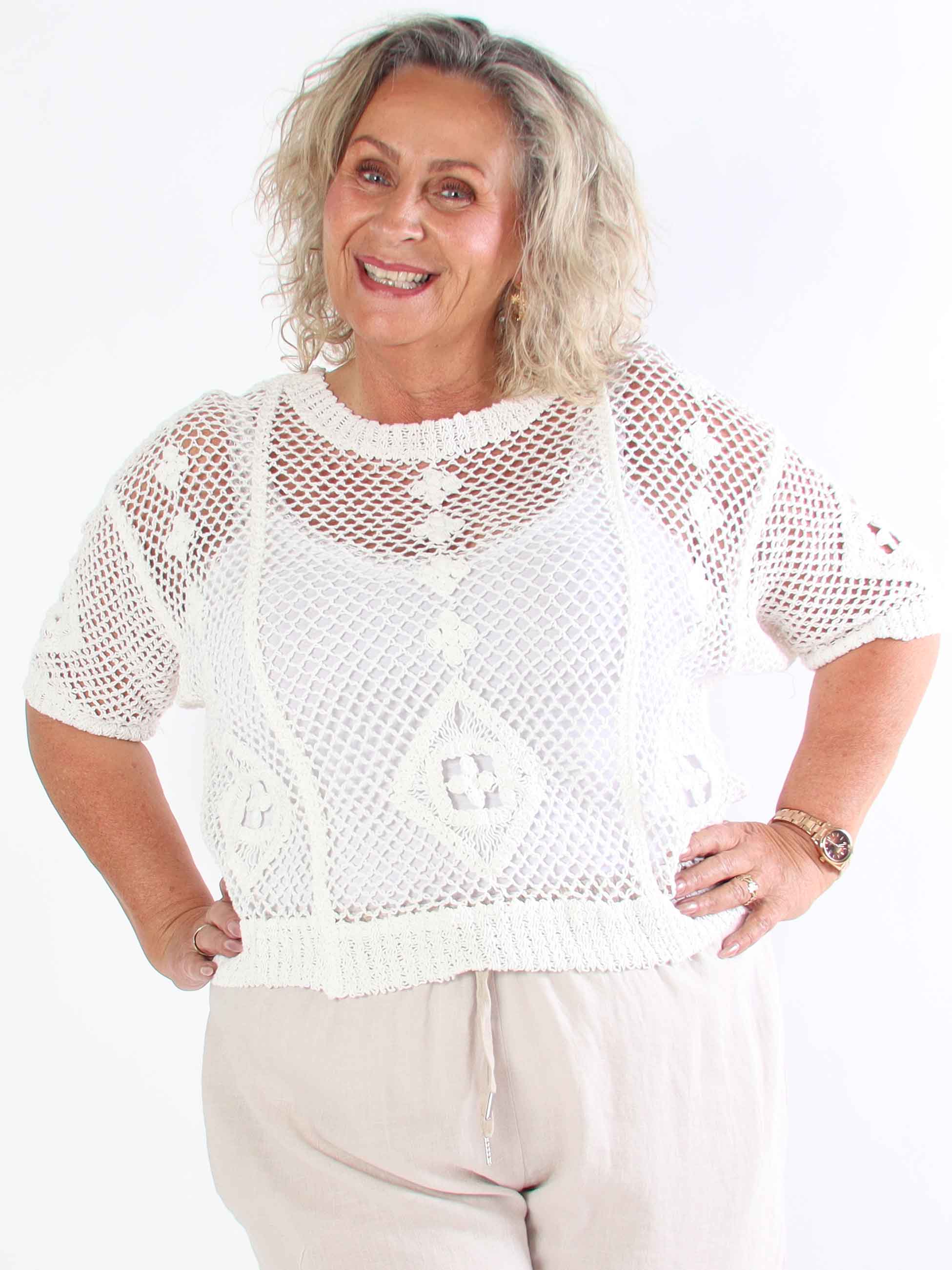 Ivy - Feminin hæklet plus size bluse i bomuld