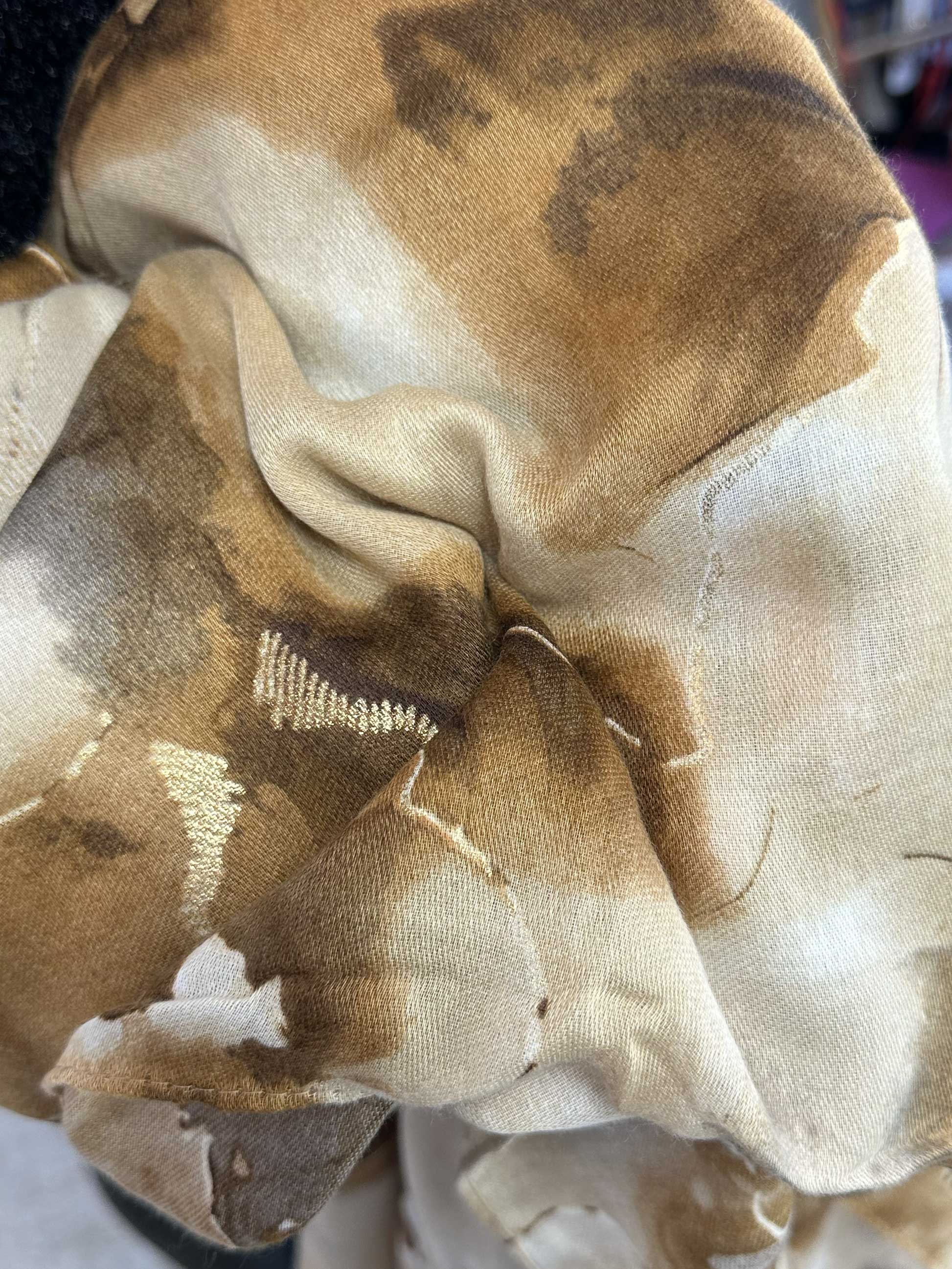 Jana Marble - Tørklæde i viskose med marmor print