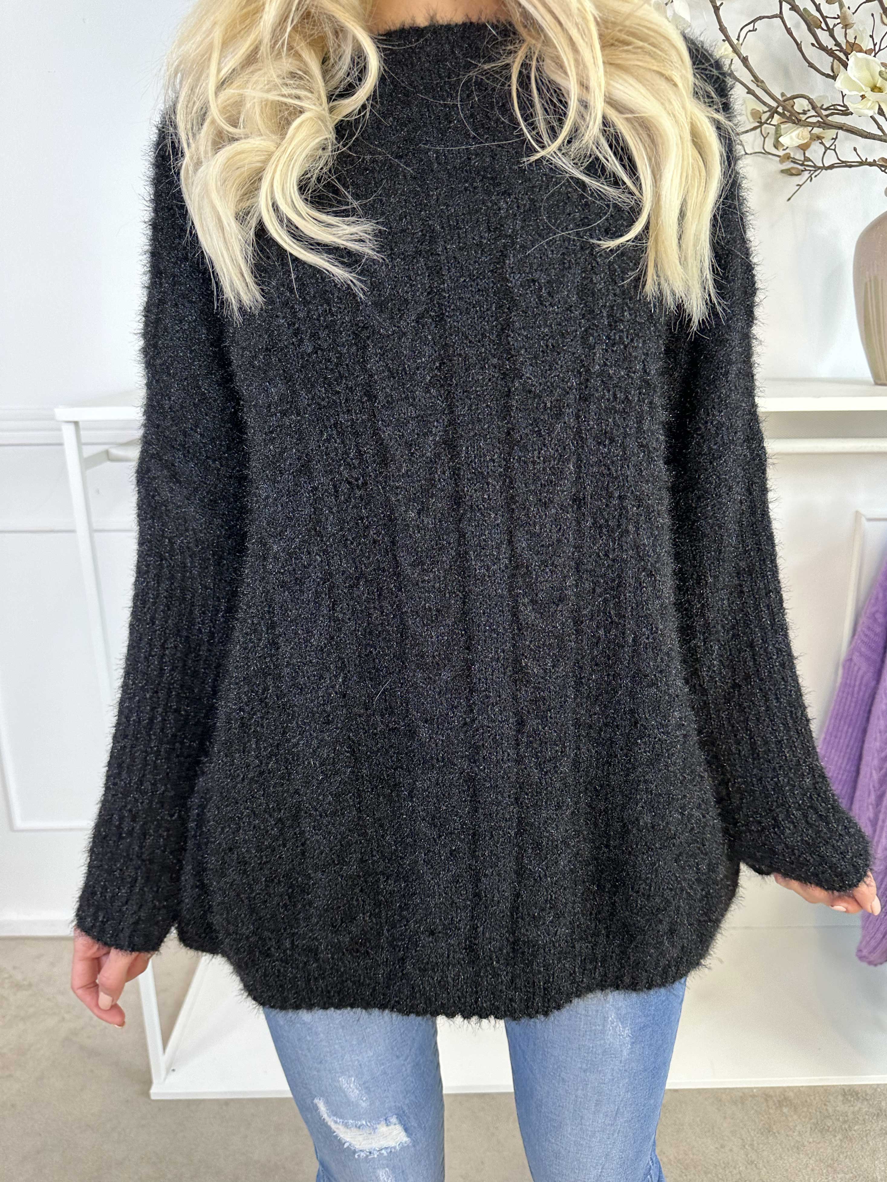 Johanna - Strikbluse med kabelstrik i shiny strik