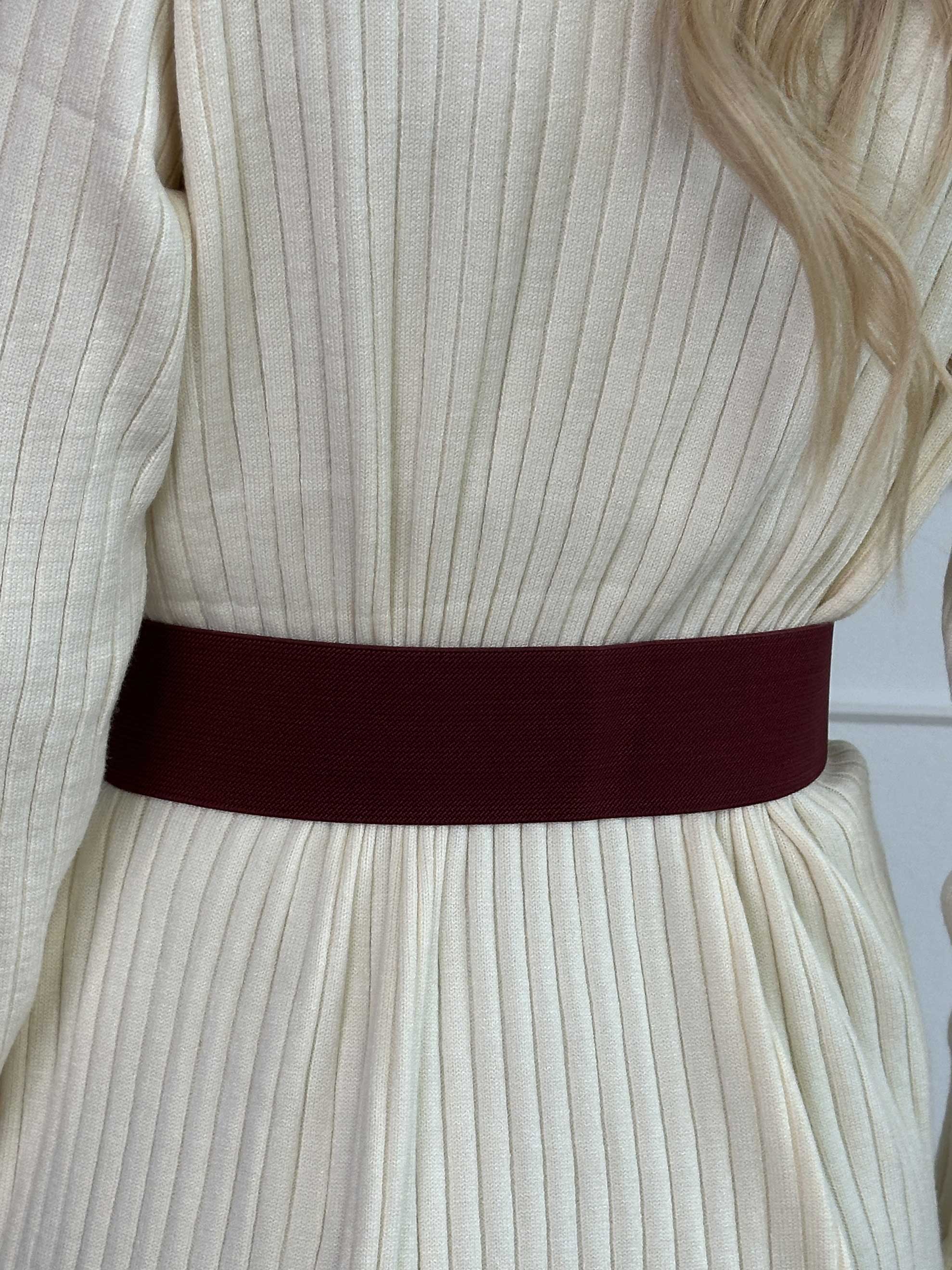 Jorid - Taljebælte i elastik med stort guld spænde