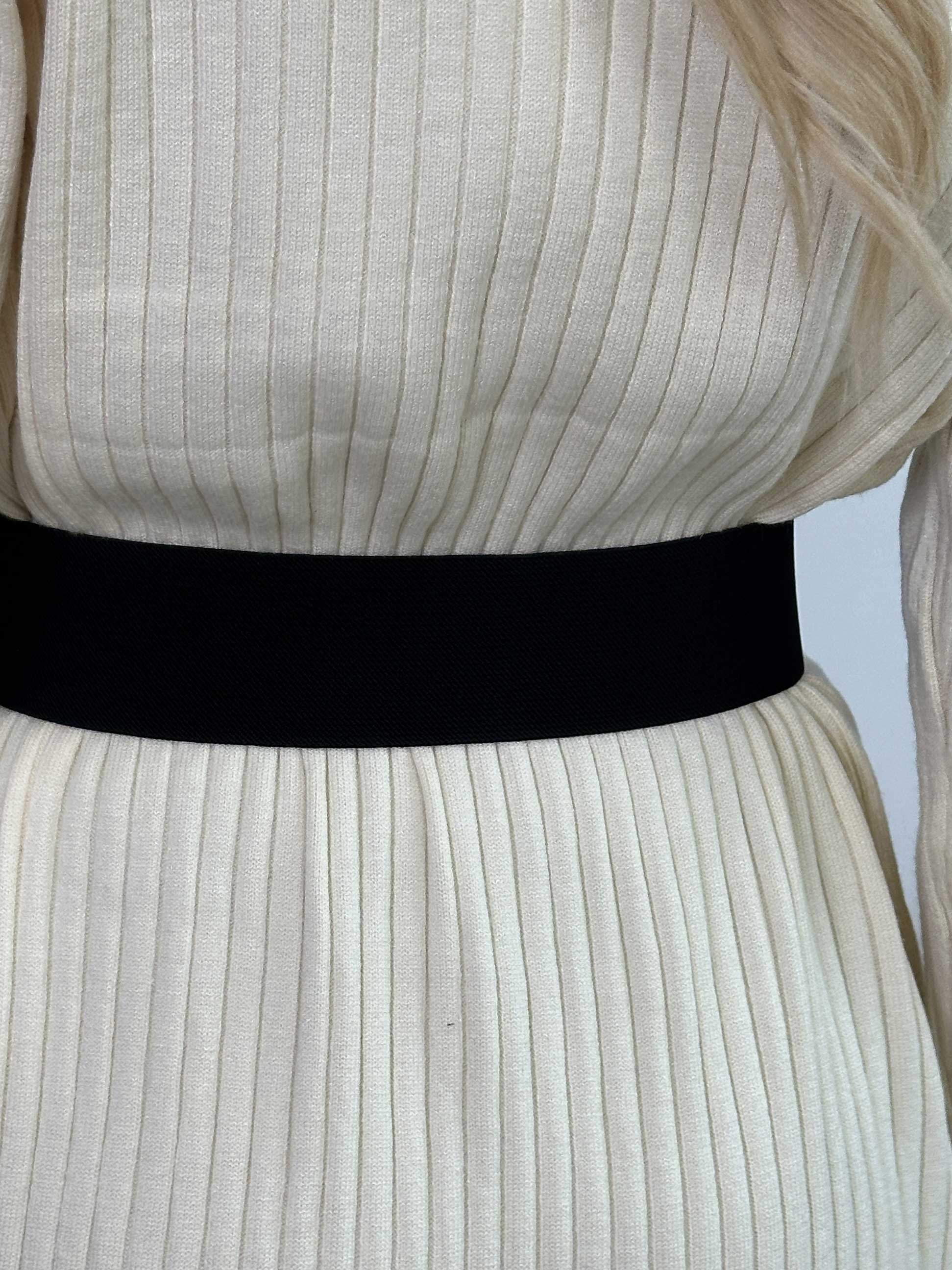 Jorid - Taljebælte i elastik med stort guld spænde