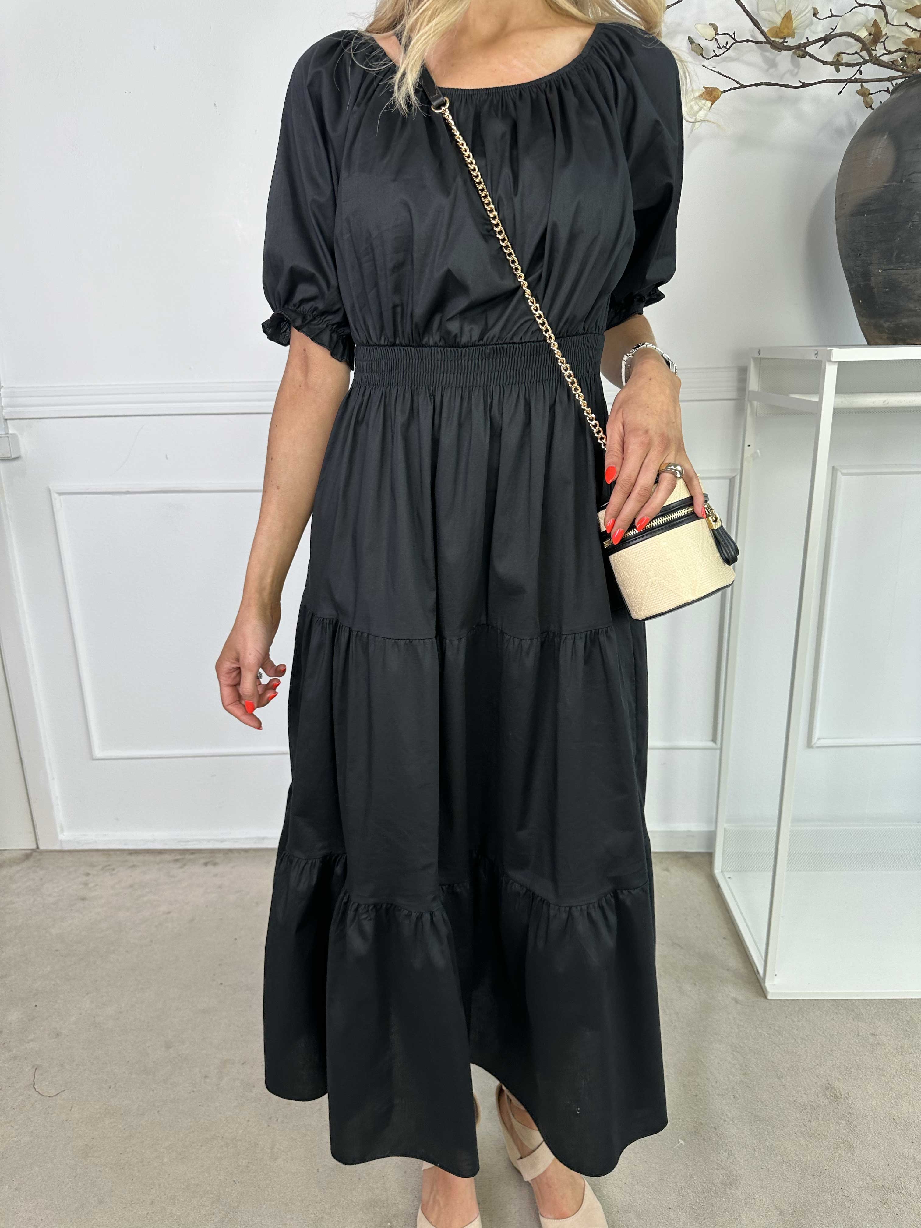 Kayce - Kjole i bomuld med elastik i udskæringen og taljen