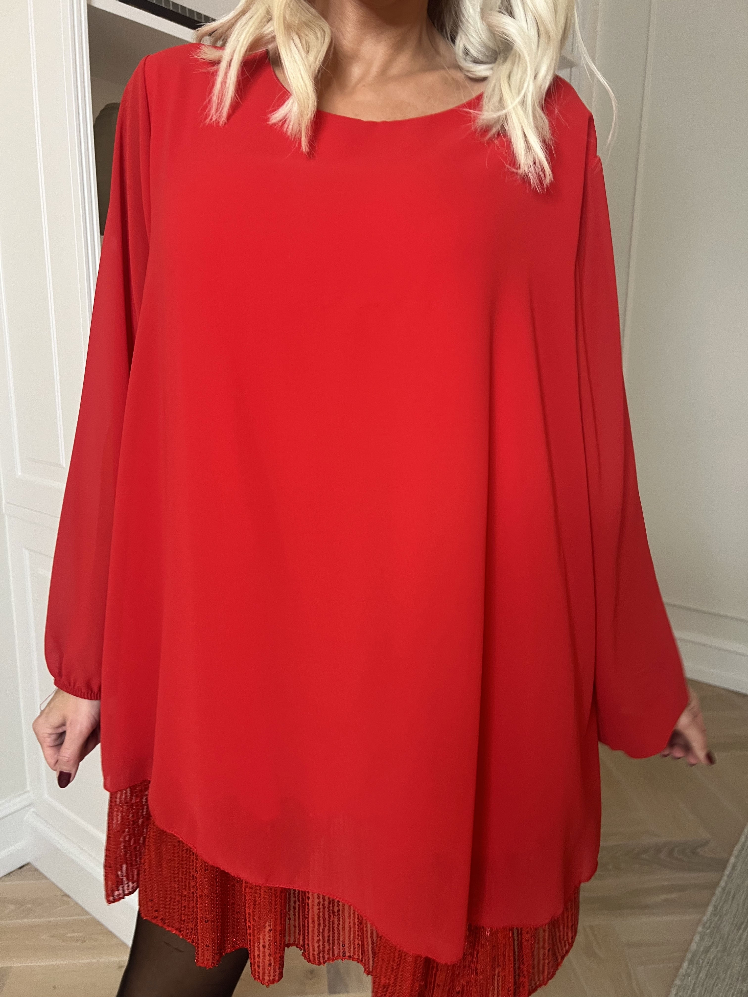 Kamilla - Festklar tunikakjole med chiffonlag og pailletter