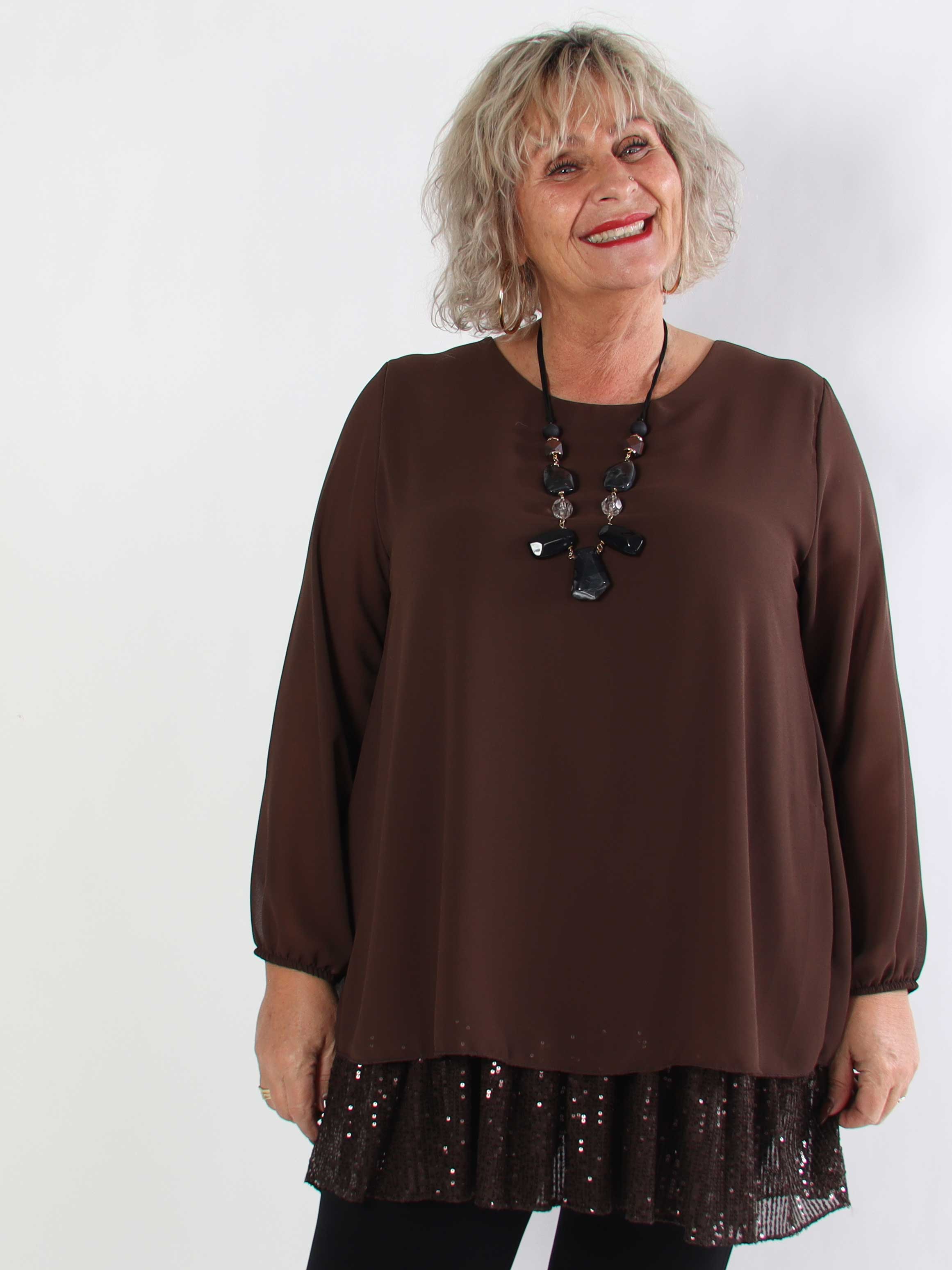 Kamilla - Festklar plus size tunikakjole med chiffonlag og pailletter