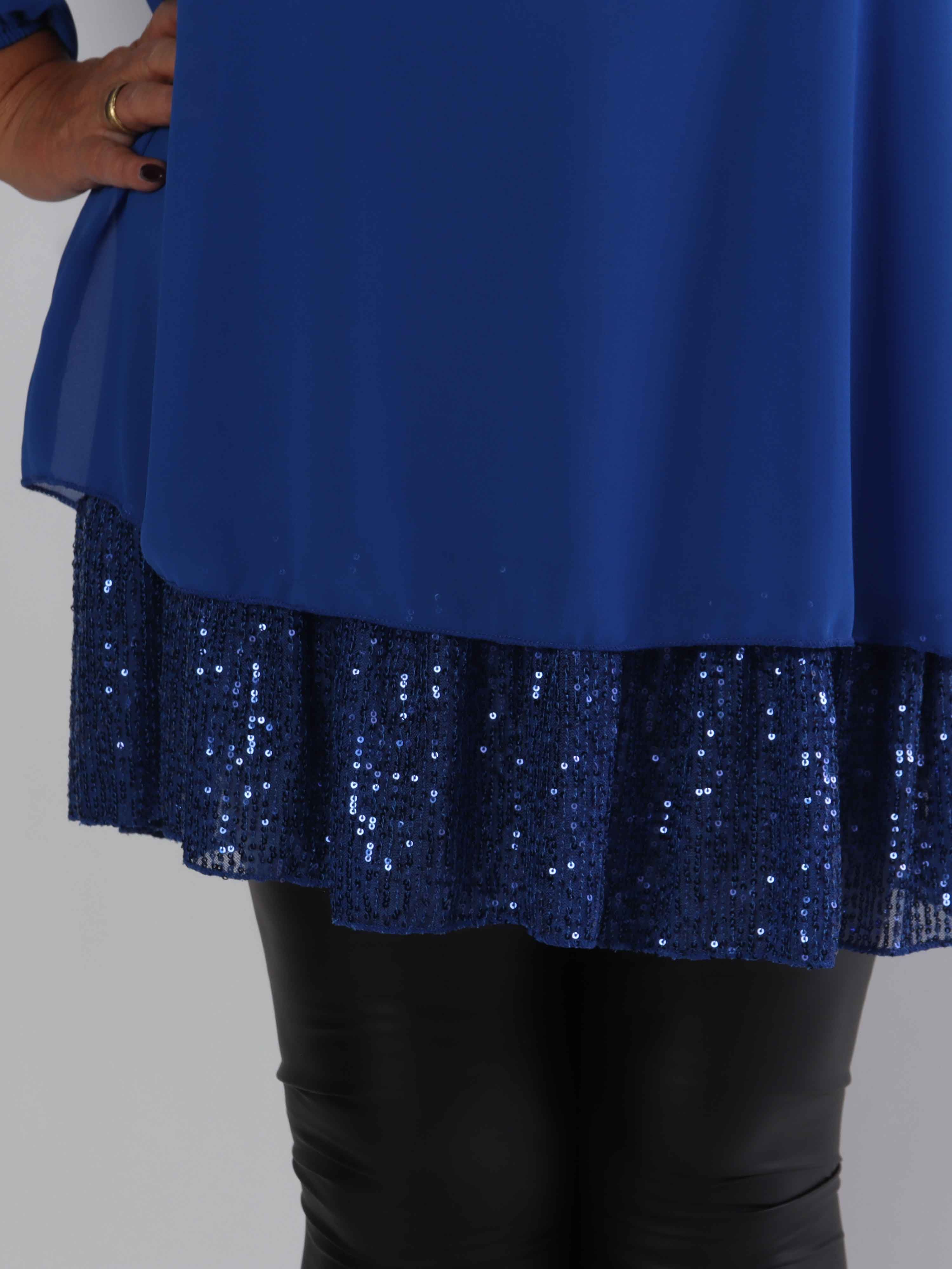 Kamilla - Festklar plus size tunikakjole med chiffonlag og pailletter