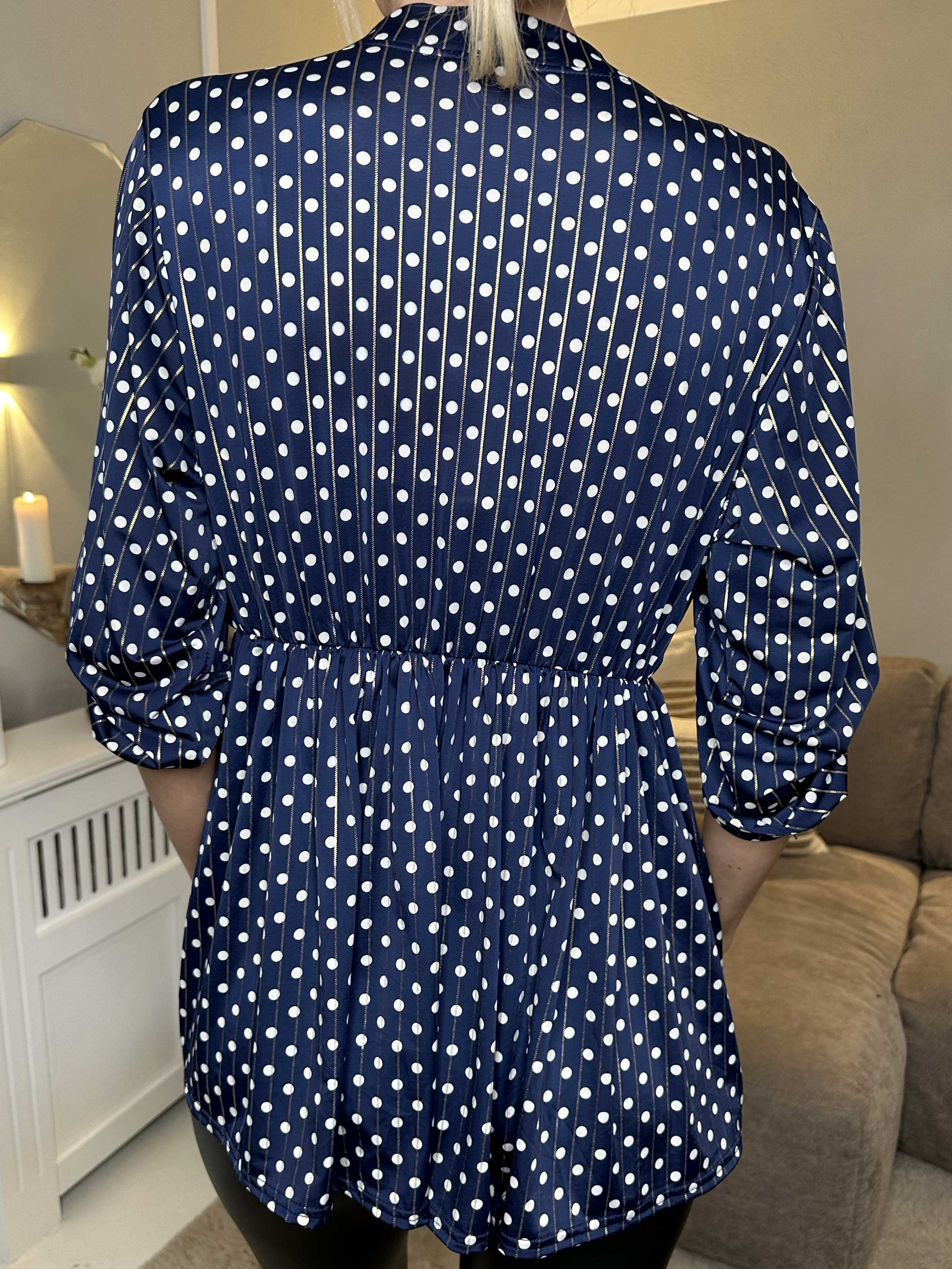 Katja Dot - Elastisk tunika med prikker og elastik i taljen