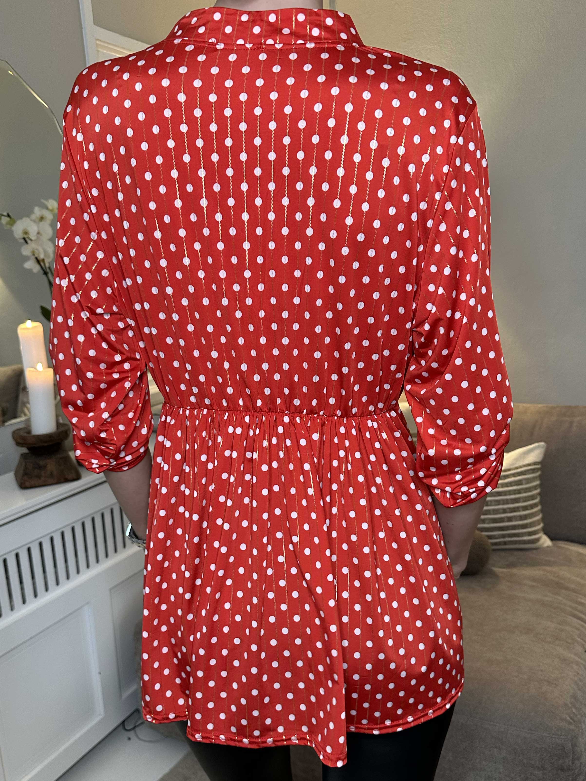 Katja Dot - Elastisk tunika med prikker og elastik i taljen