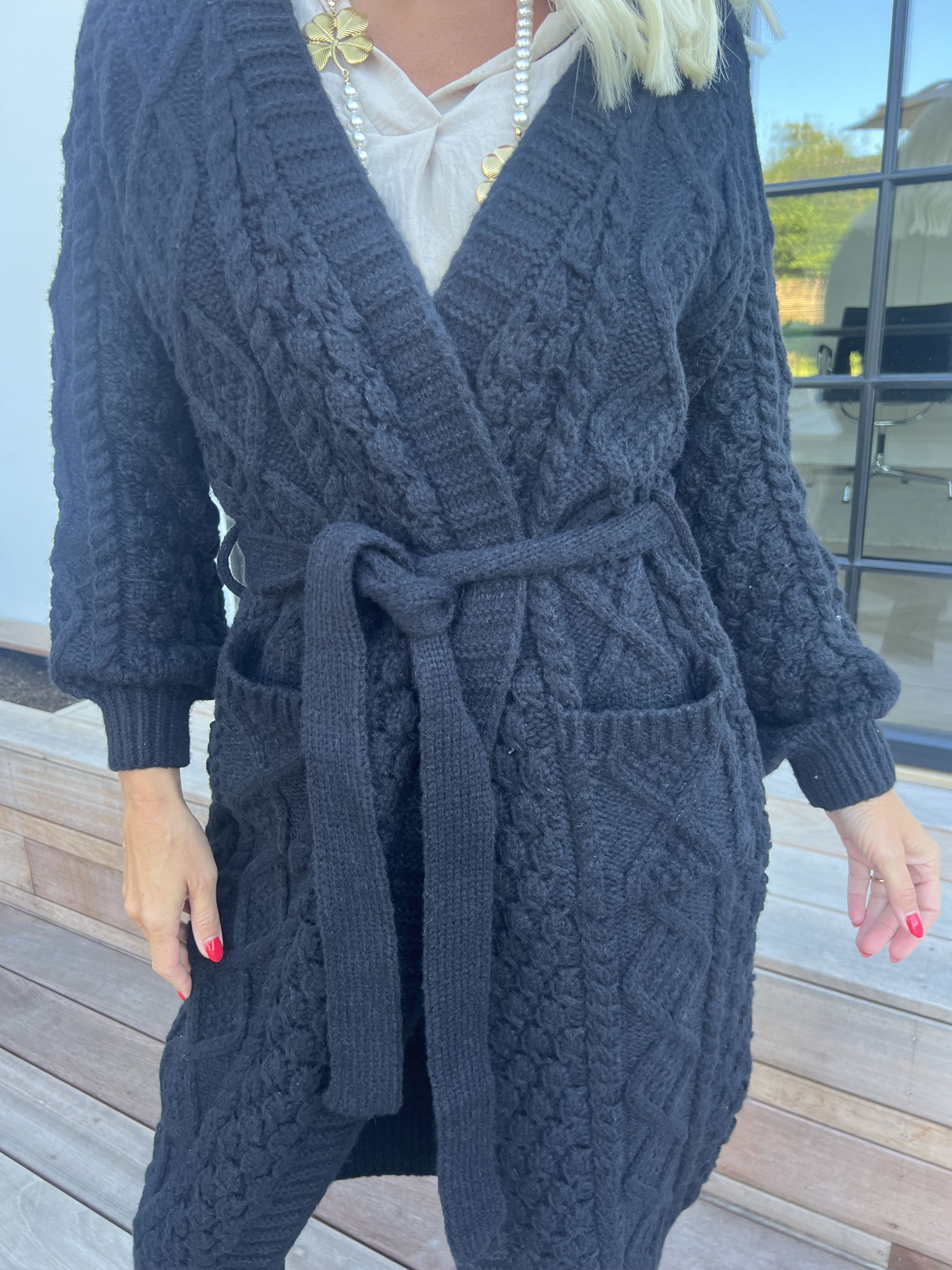 Karui - Lækker tyk strikcardigan med bindebælte