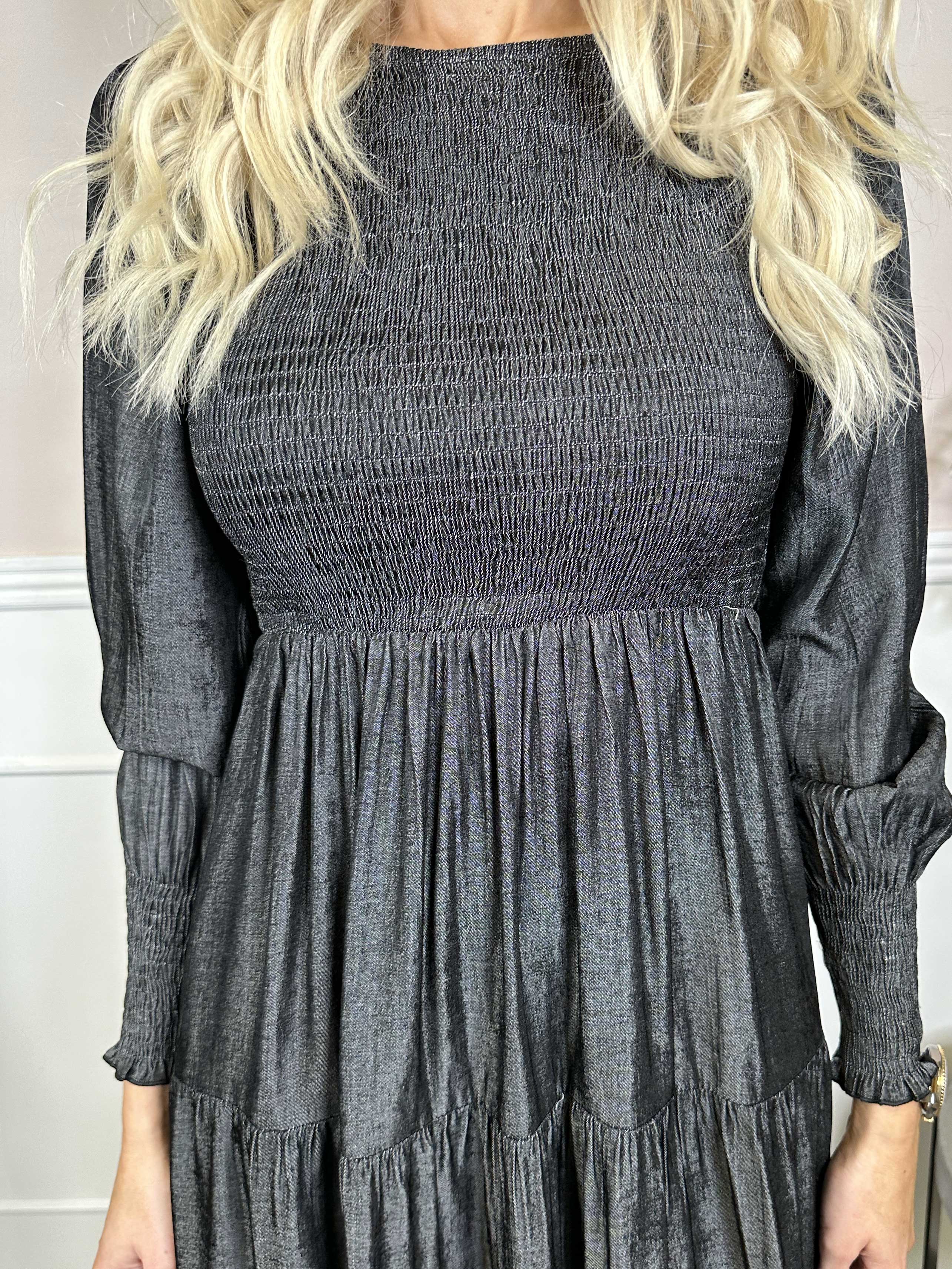 Kelly Denim Long - Kjole med smock henover brystet