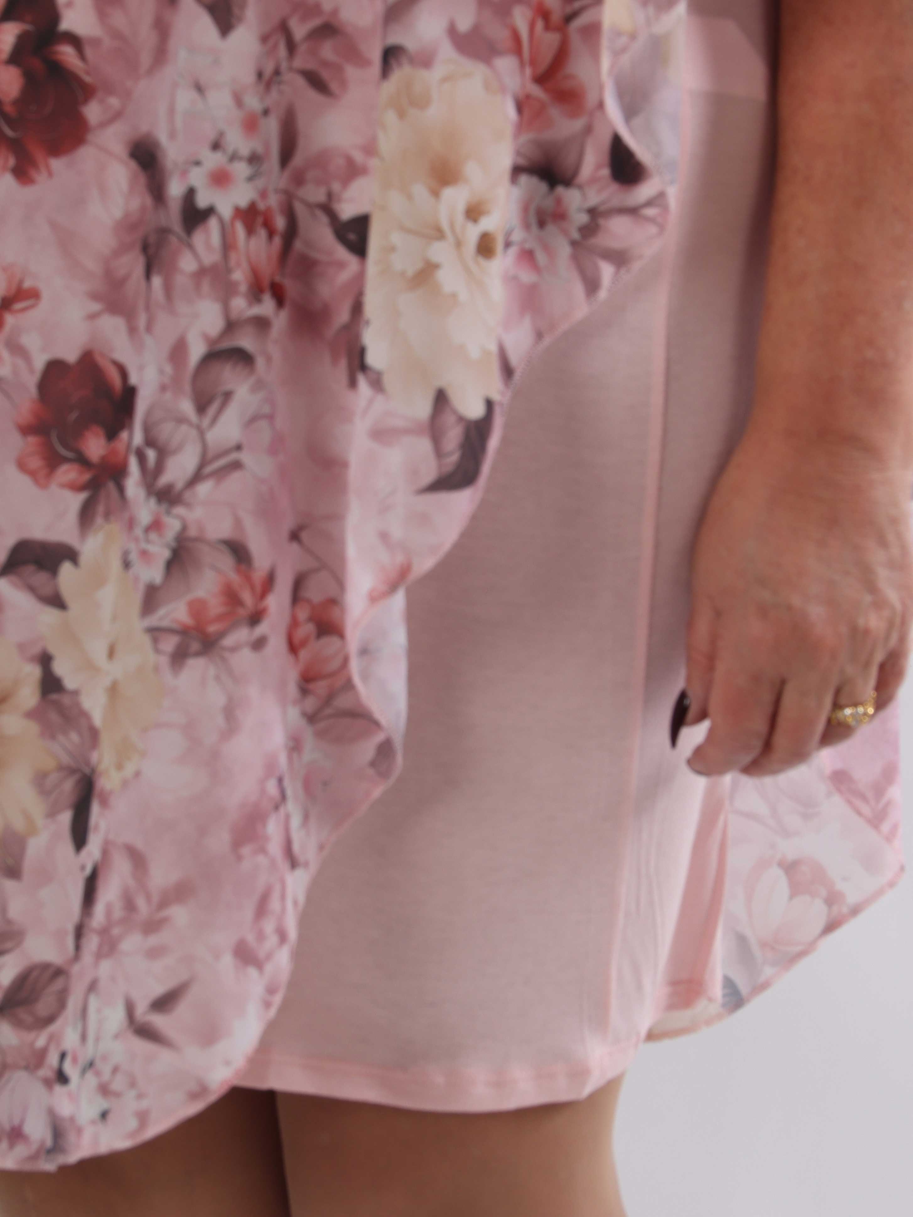 Kenya Flower - Plus size kjole med et let chiffonstykke