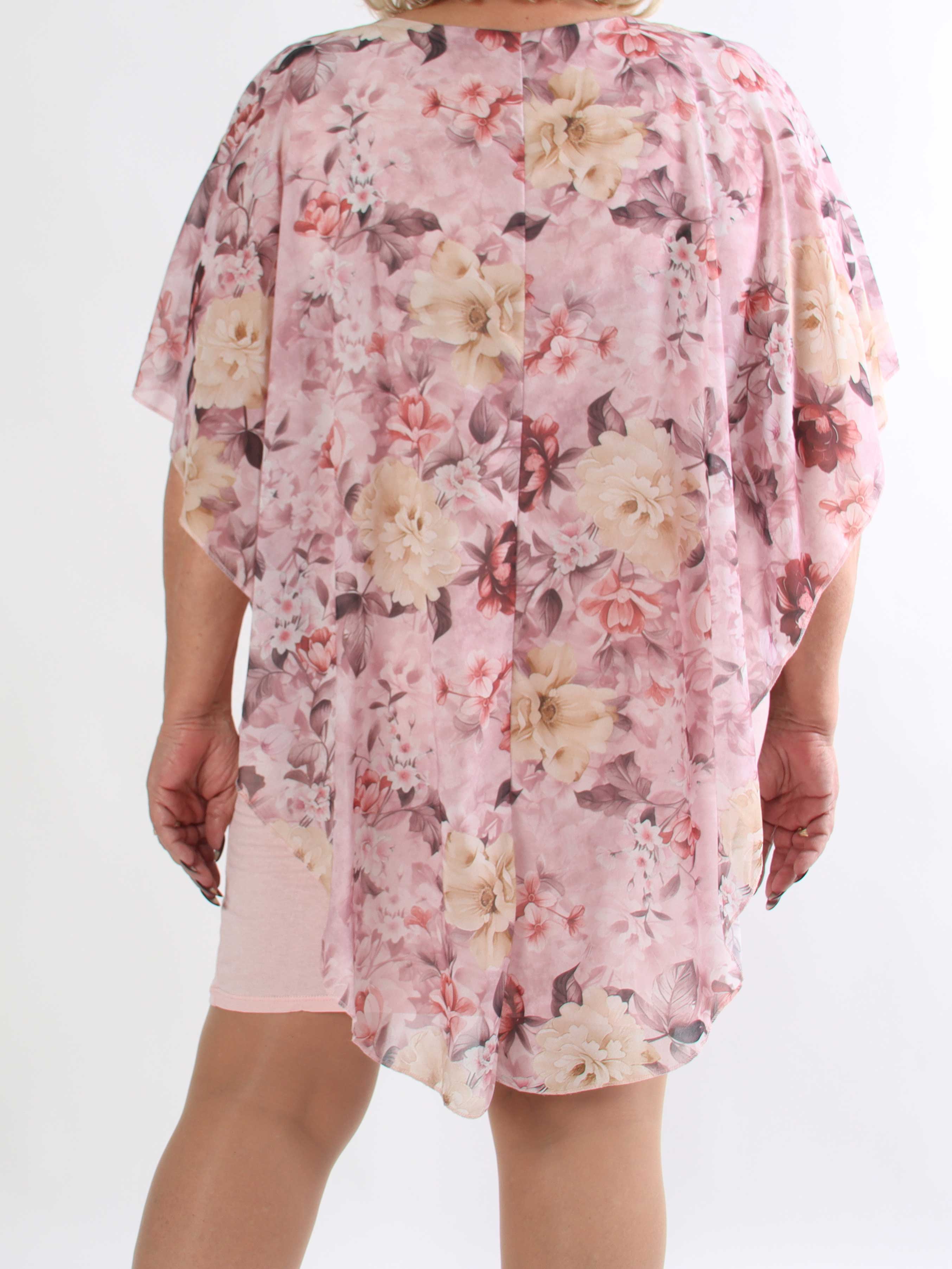 Kenya Flower - Plus size kjole med et let chiffonstykke