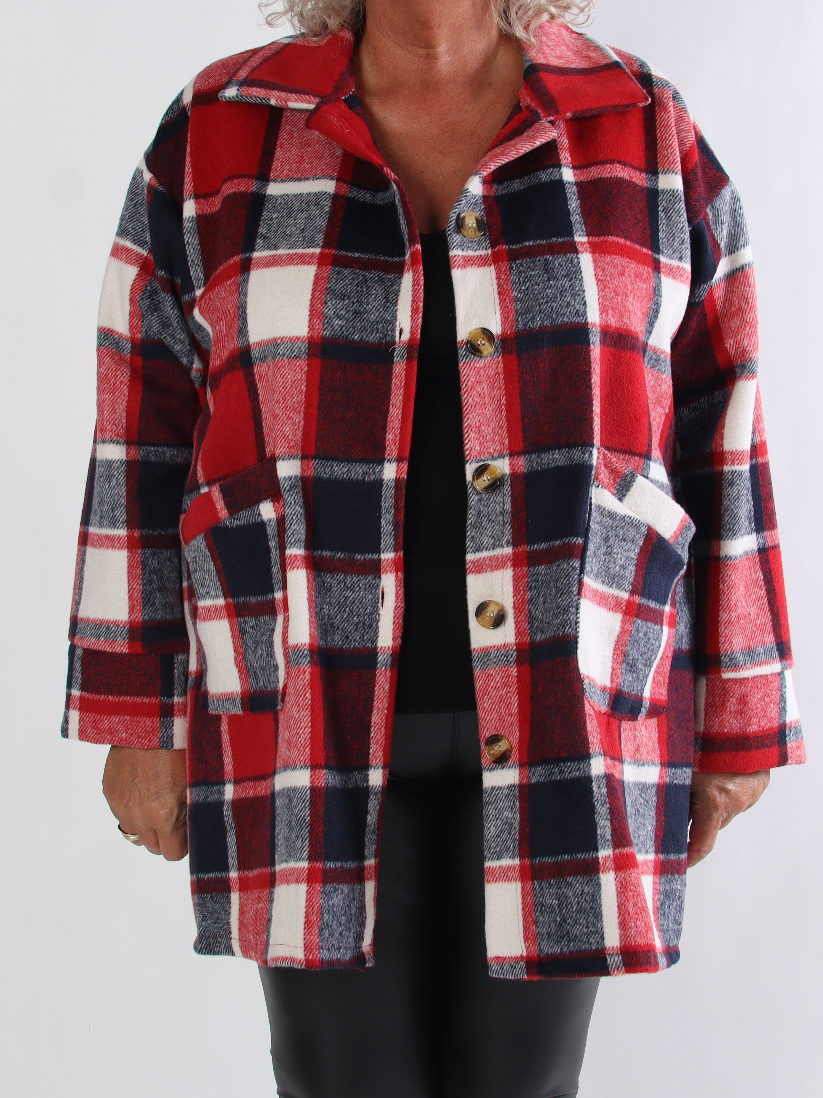 Lagos - Blød ternet plus size skjortejakke i viskose