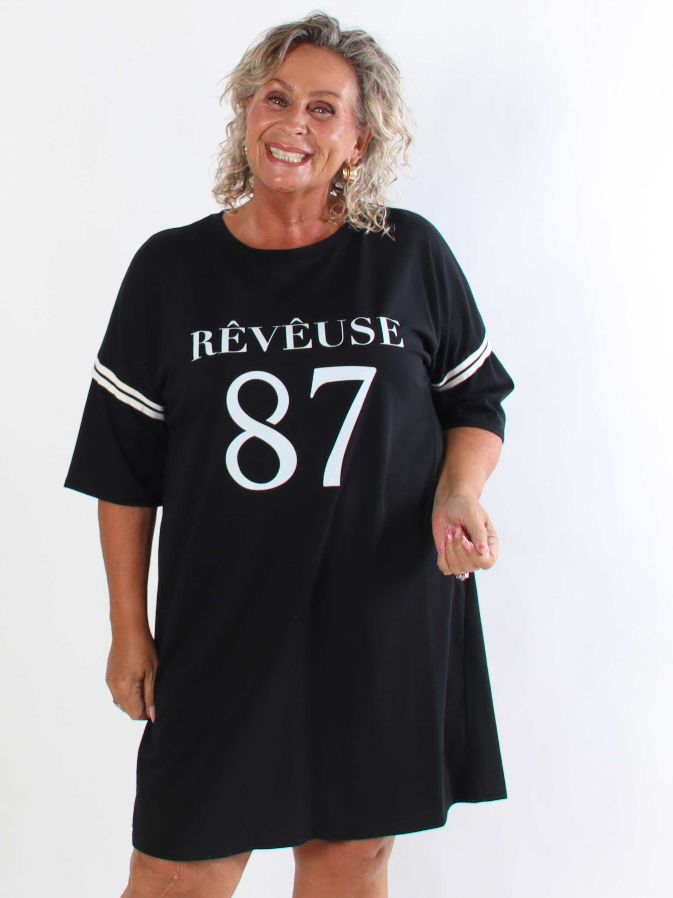 Lana - Plus size t-shirtkjole i blød bomuld med stilfuldt 