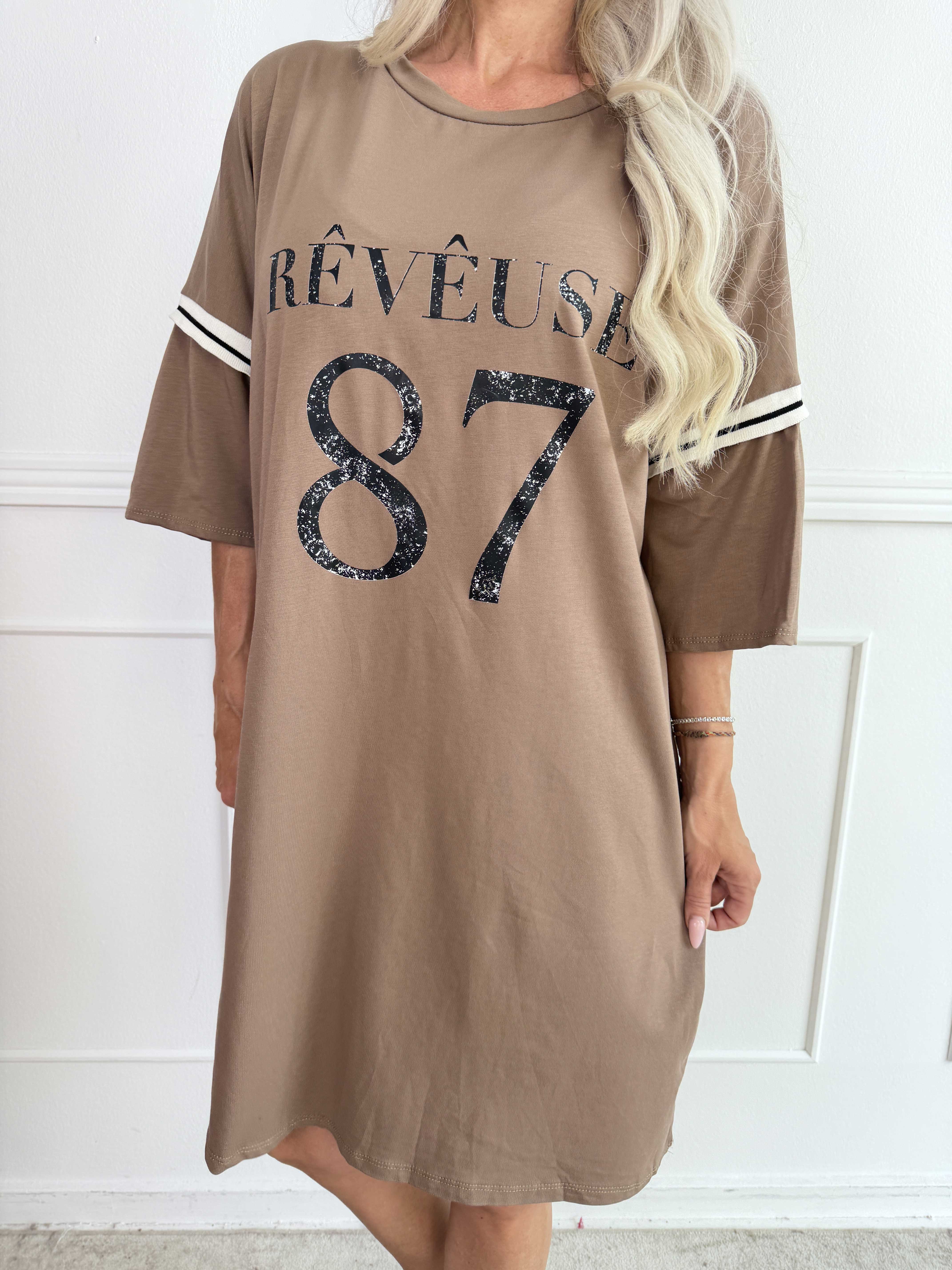 Lana - Plus size t-shirtkjole i blød bomuld med stilfuldt 