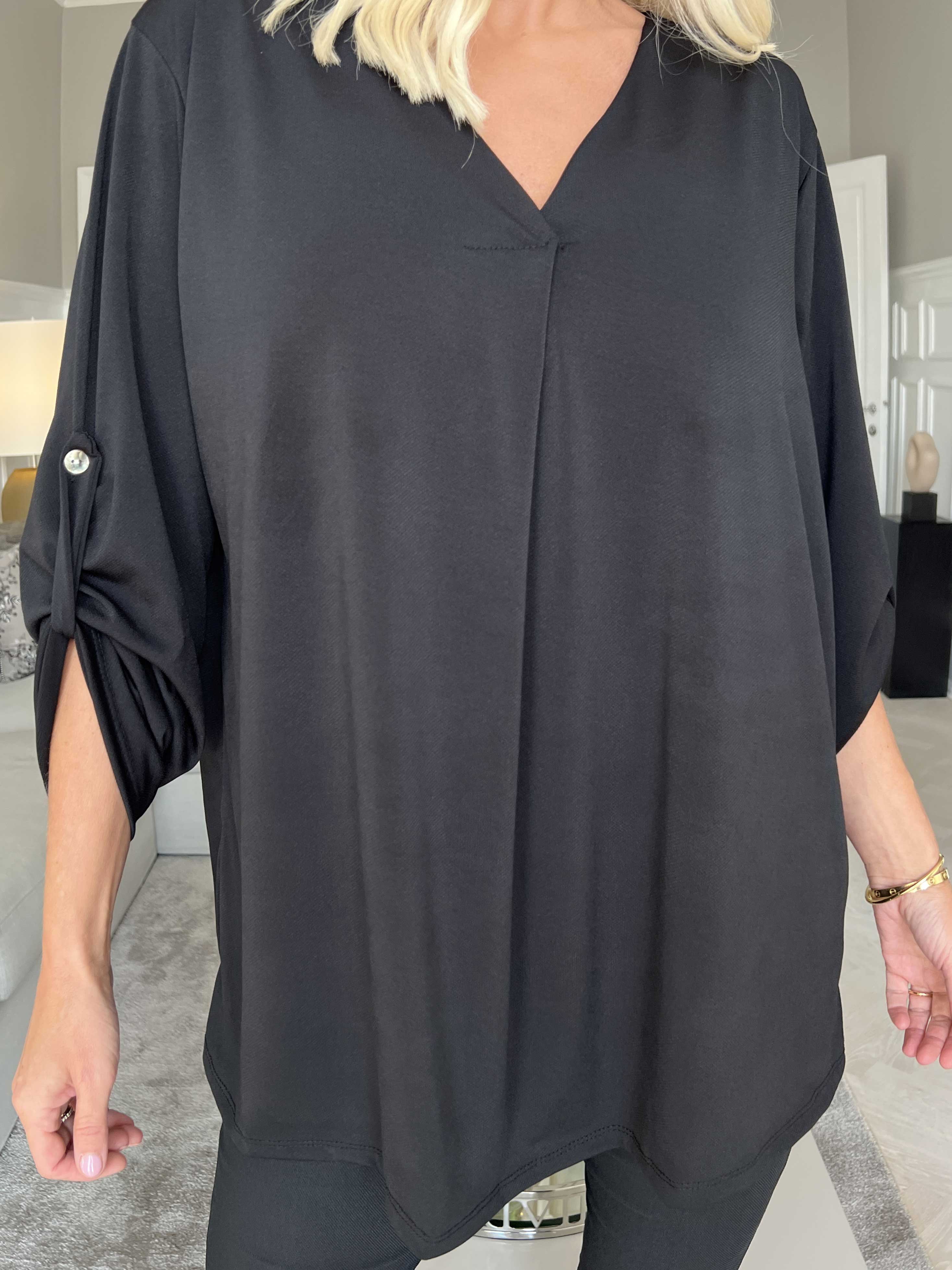 Larna - Sort tunika med v-udskæring