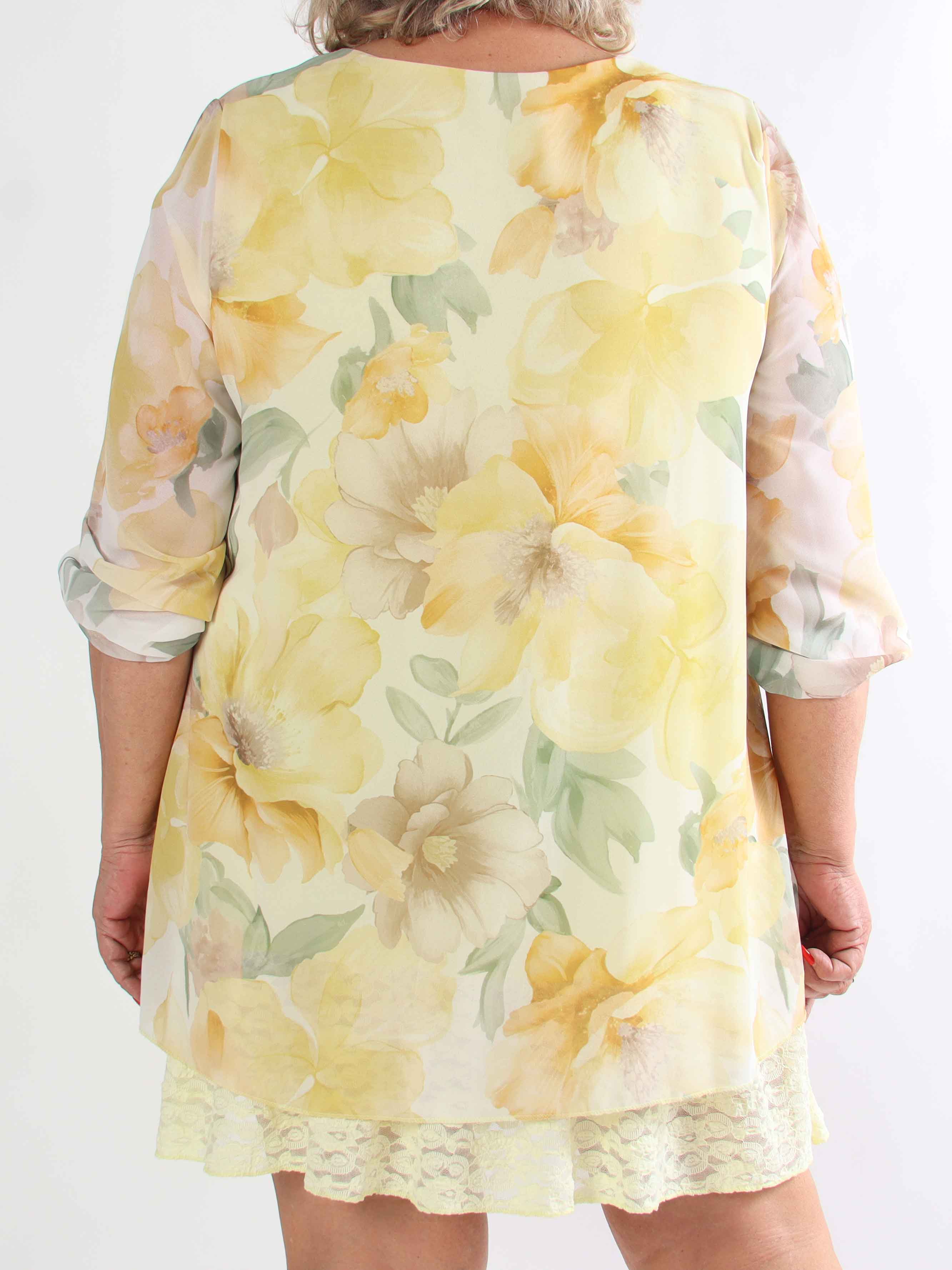 Lauren - Plus size tunikakjole i chiffon med blomsterprint og blondekant